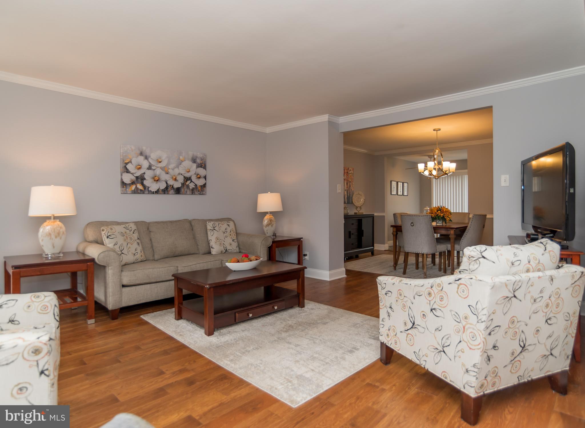 LATHAM PL - Residential