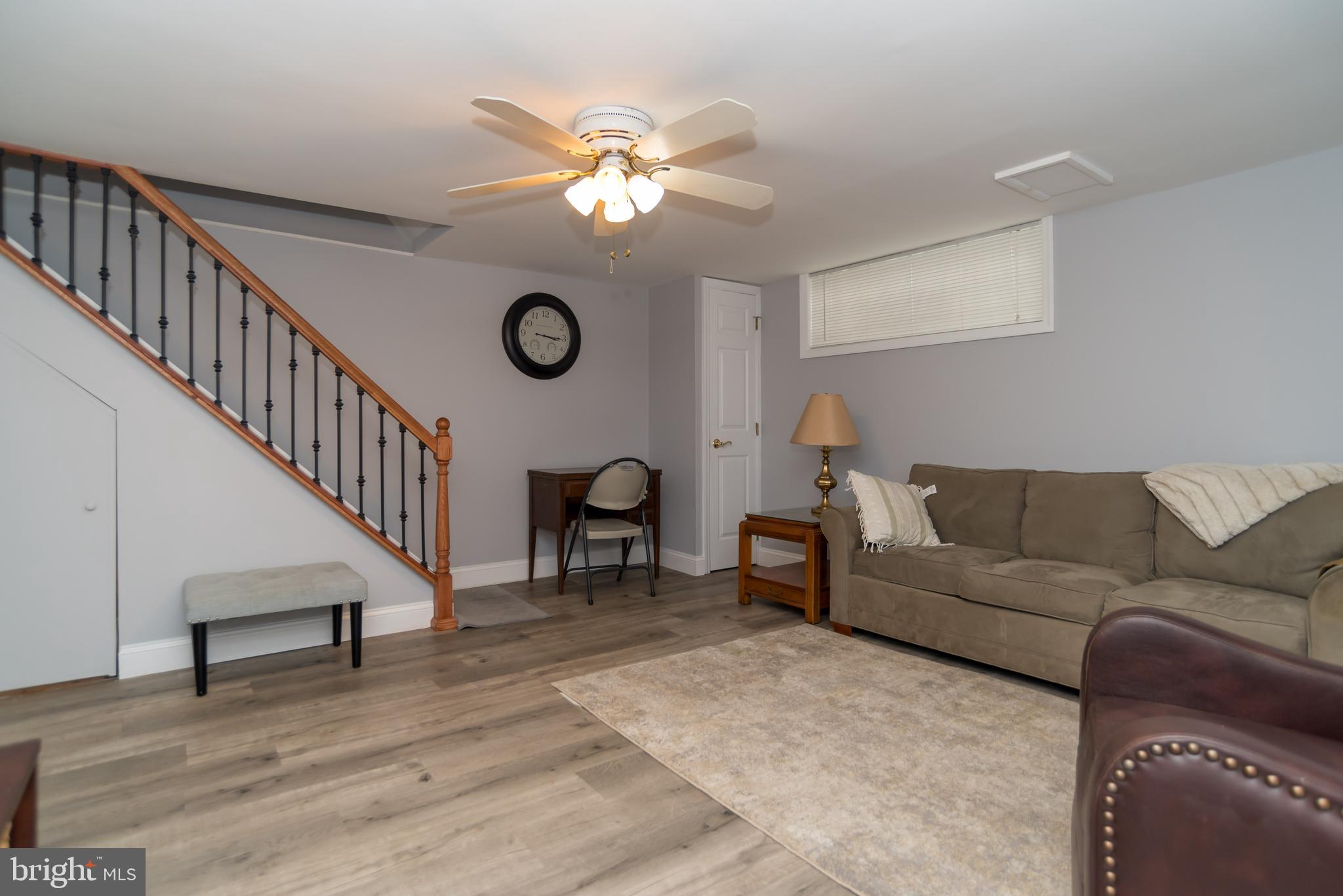 LATHAM PL - Residential