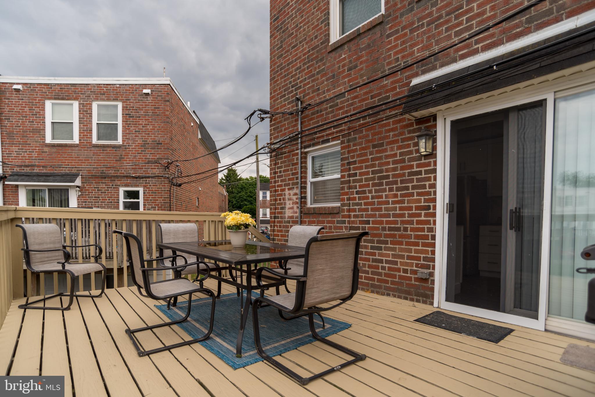 LATHAM PL - Residential