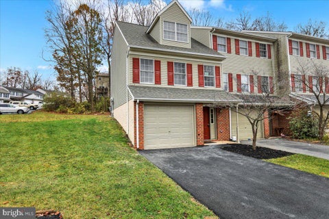 Photo for 435 CROSSWINDS DRIVE
