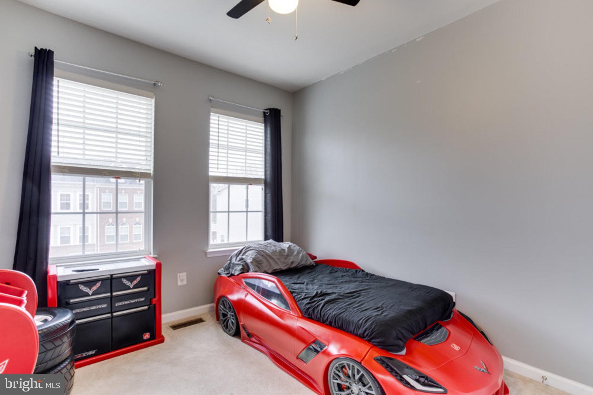 PARKSIDE - Residential