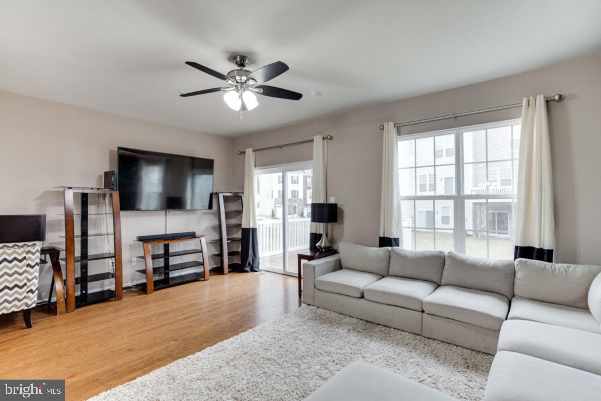 PARKSIDE - Residential