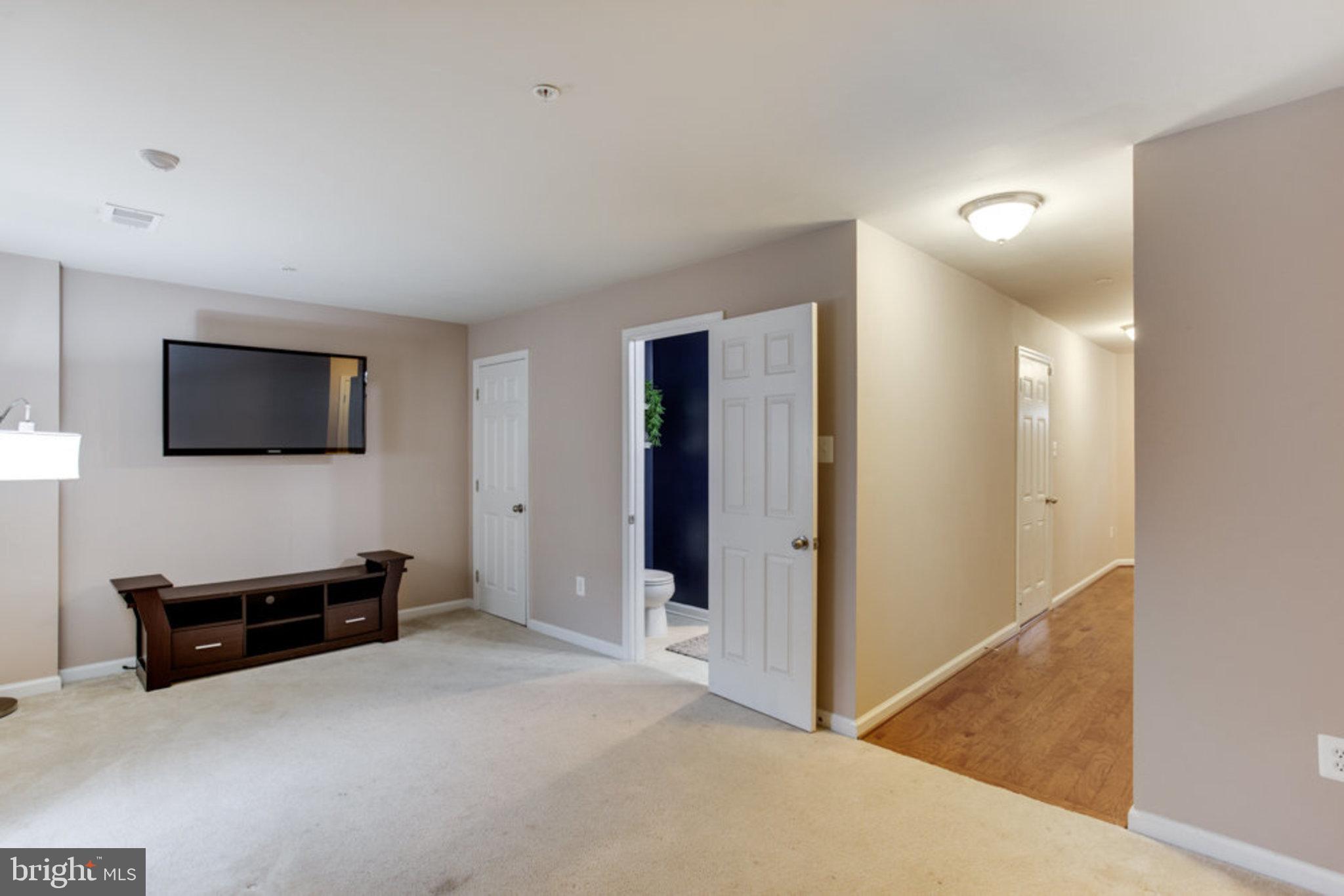 PARKSIDE - Residential