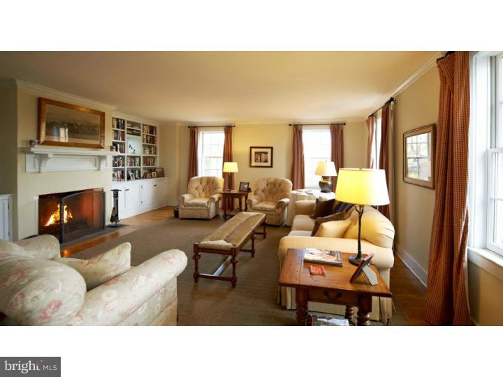 RADNOR HUNT - Residential