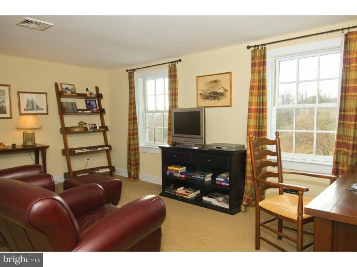 RADNOR HUNT - Residential