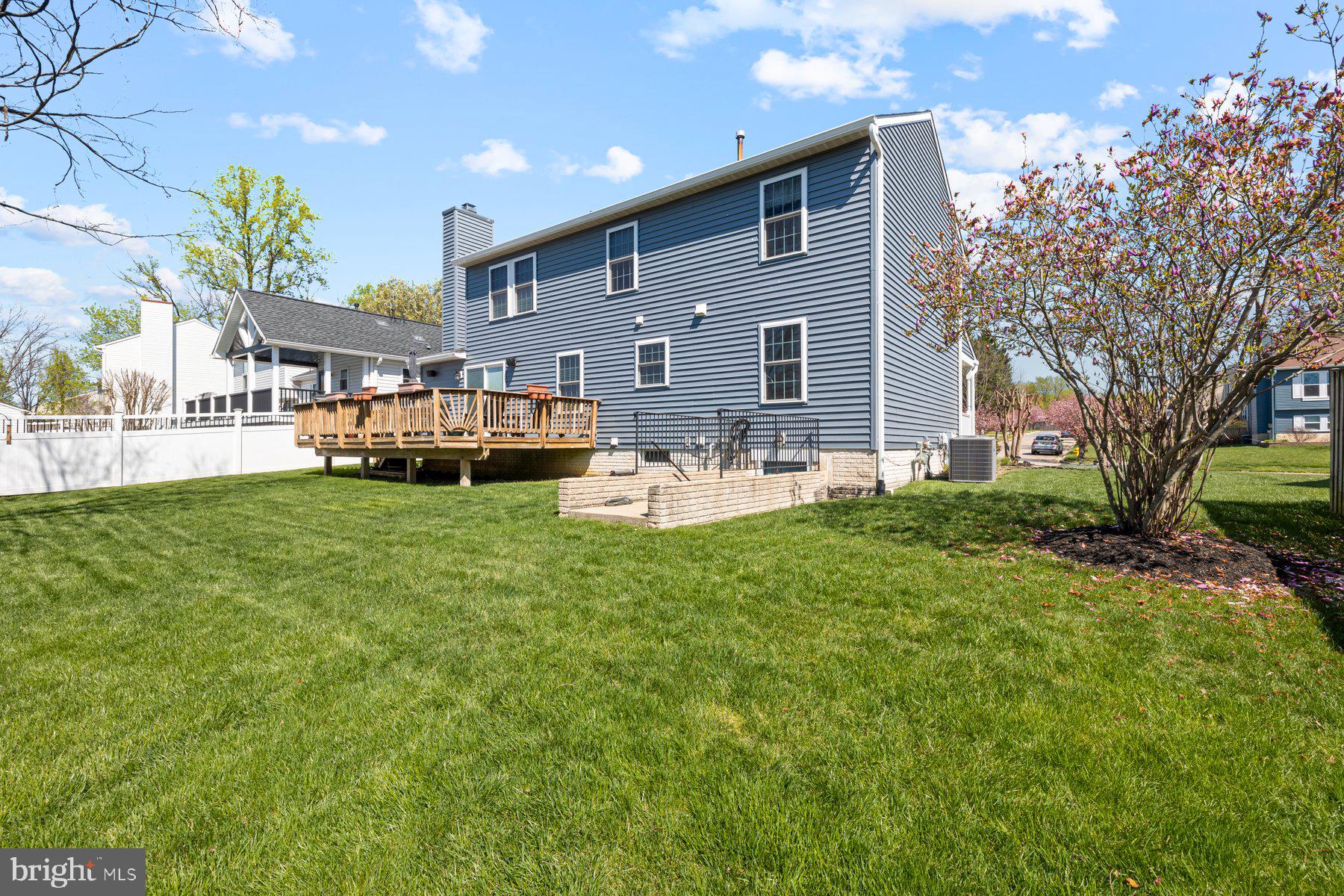 FOUR SEASONS ESTATES - Residential