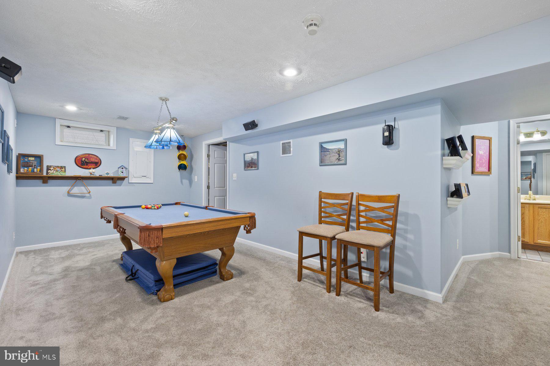 FOUR SEASONS ESTATES - Residential