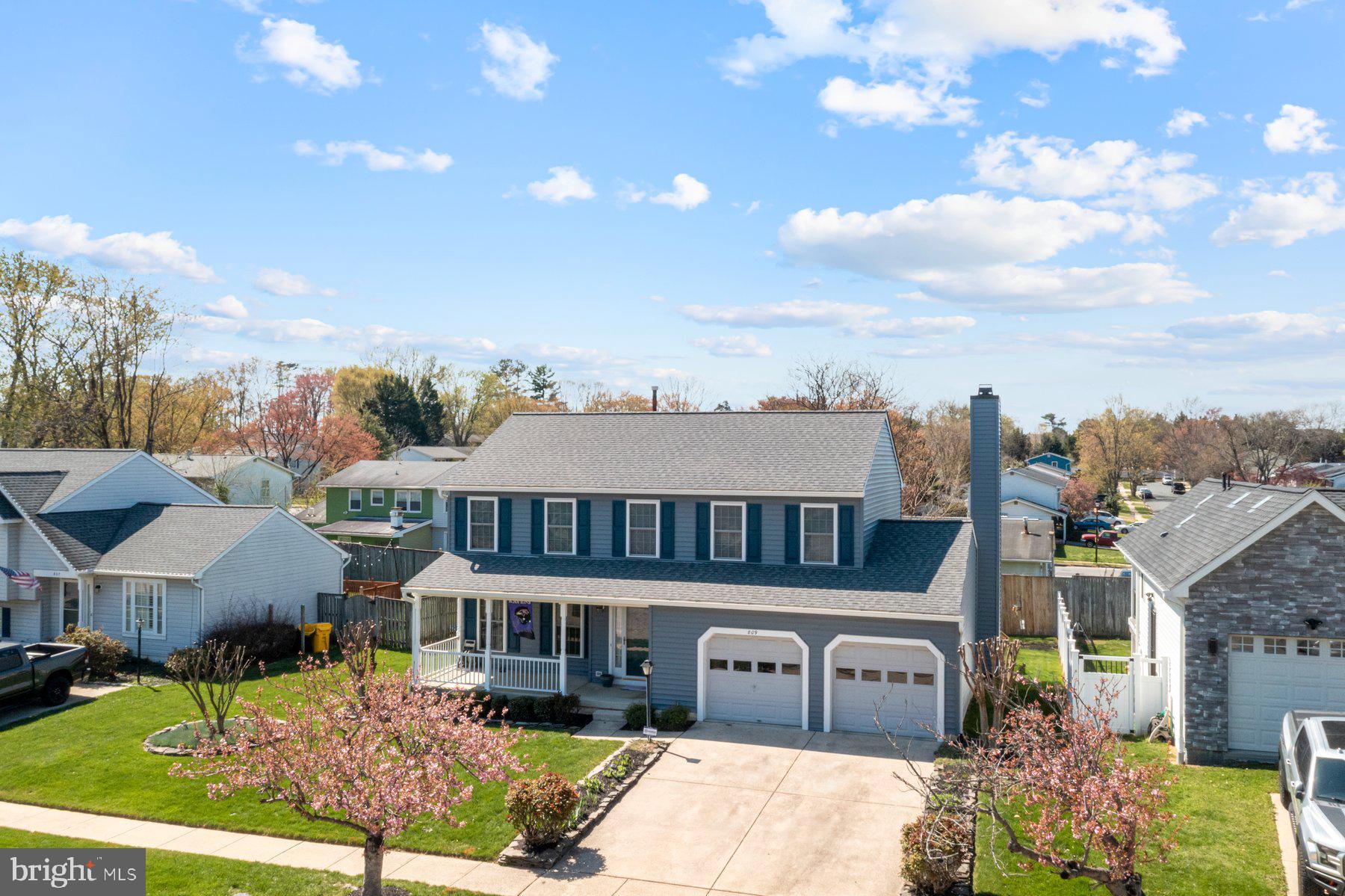 FOUR SEASONS ESTATES - Residential