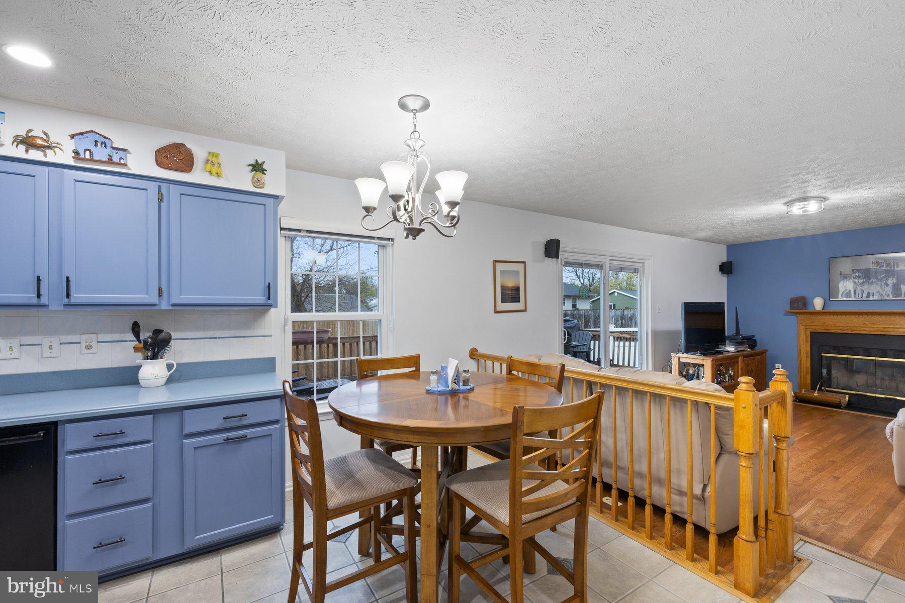 FOUR SEASONS ESTATES - Residential