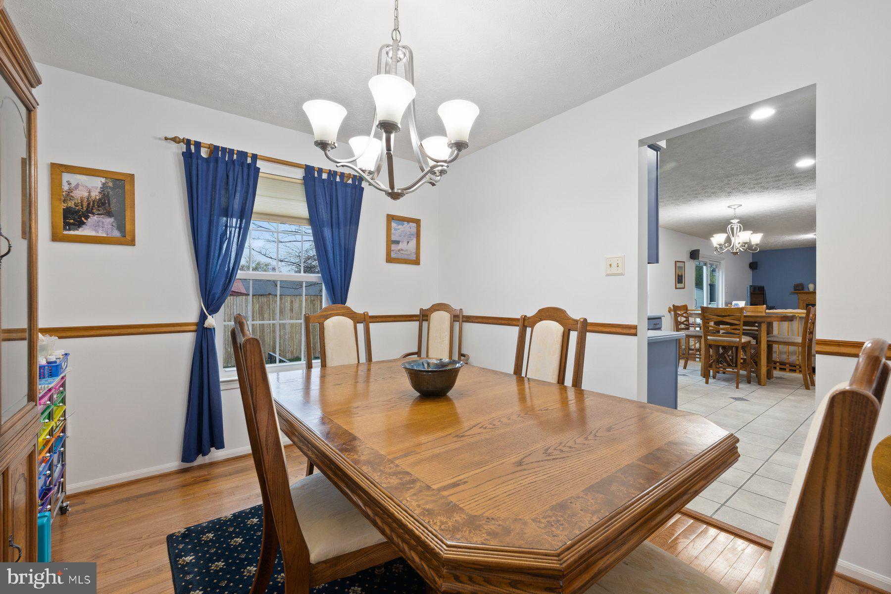 FOUR SEASONS ESTATES - Residential