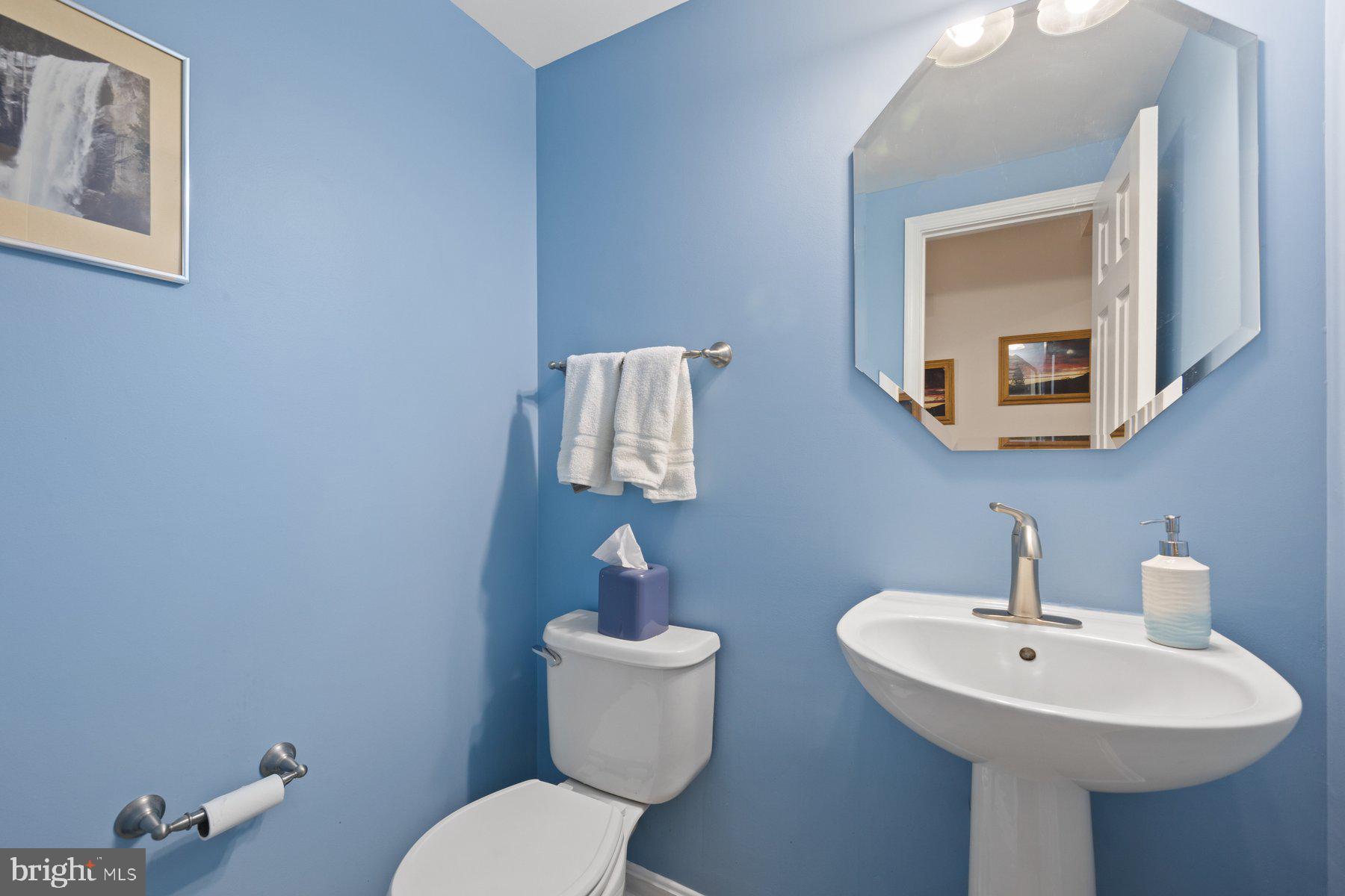 FOUR SEASONS ESTATES - Residential