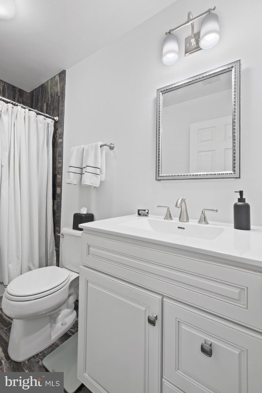 FOUR SEASONS ESTATES - Residential