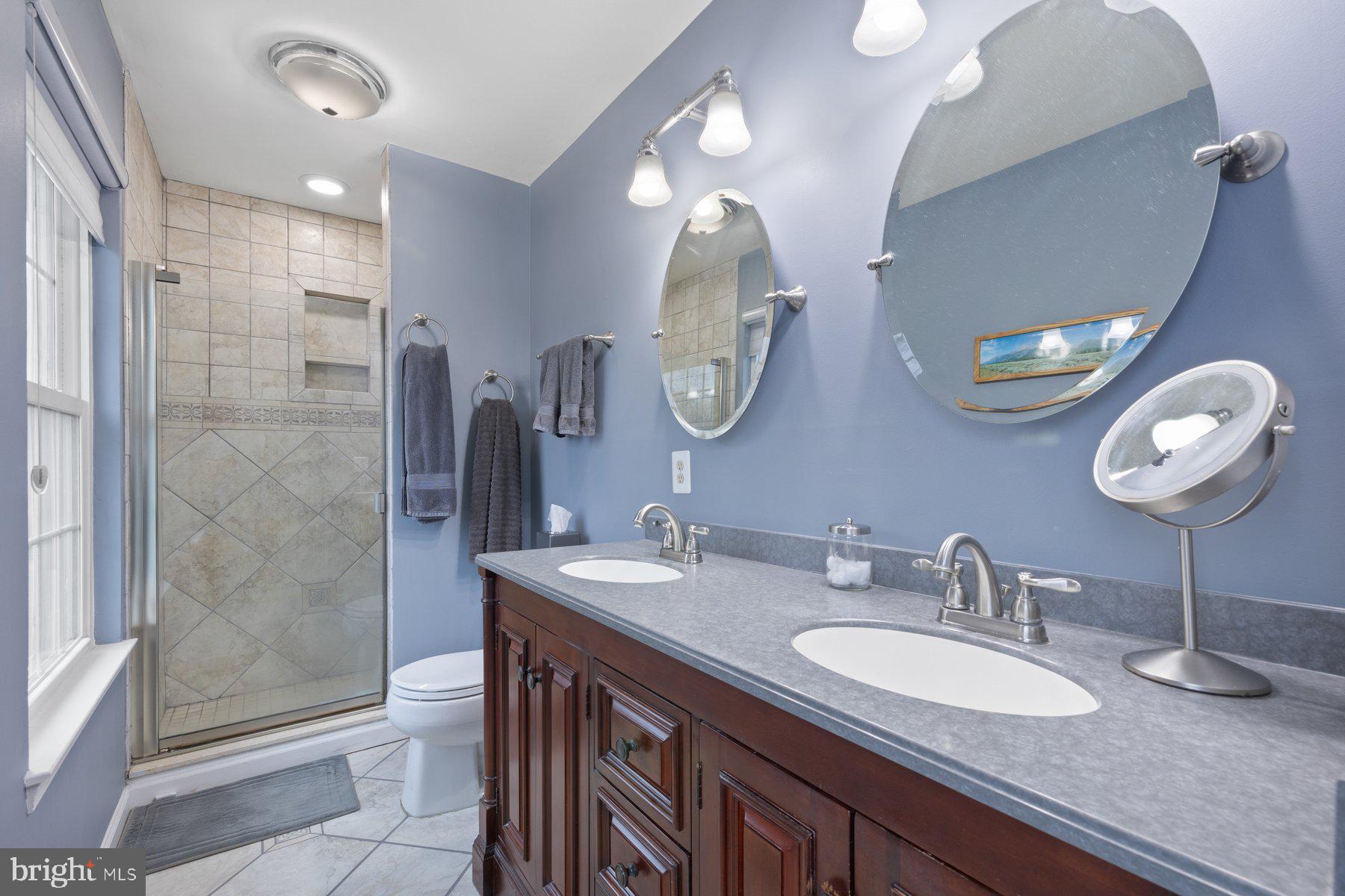 FOUR SEASONS ESTATES - Residential