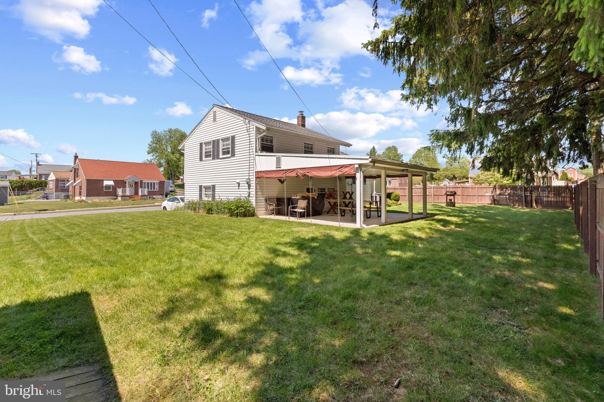 GREENFIELDS - Residential