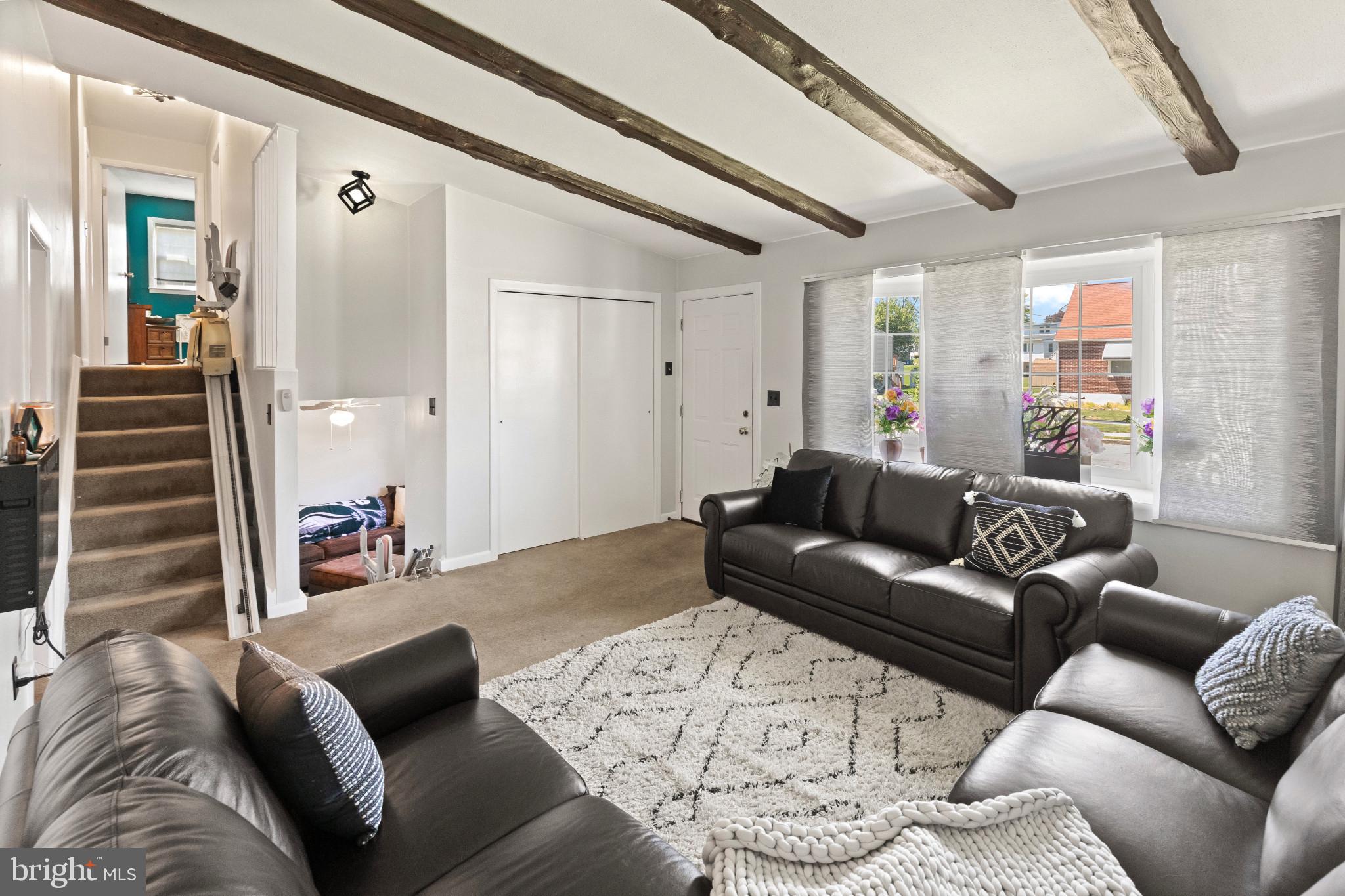 GREENFIELDS - Residential