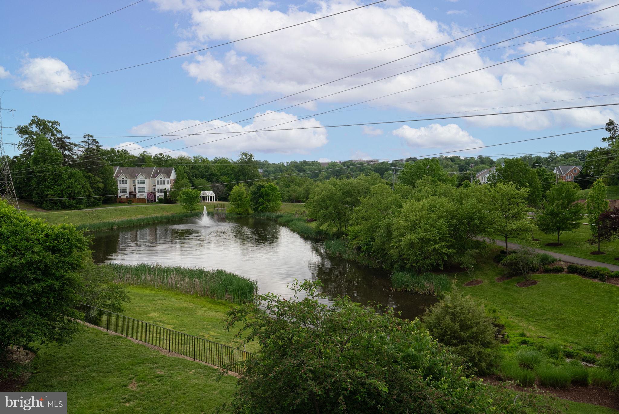 GOVERNORS GROVE - Residential Lease