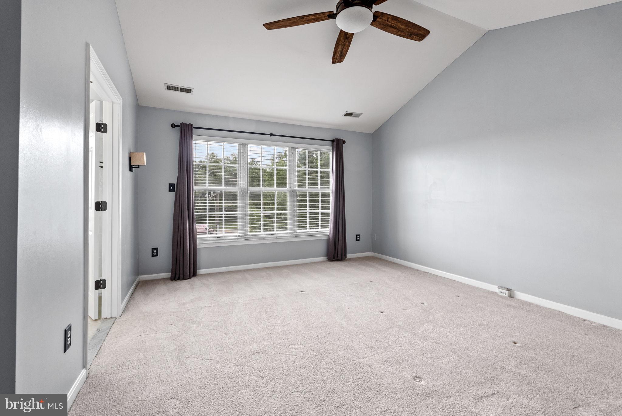 GOVERNORS GROVE - Residential Lease