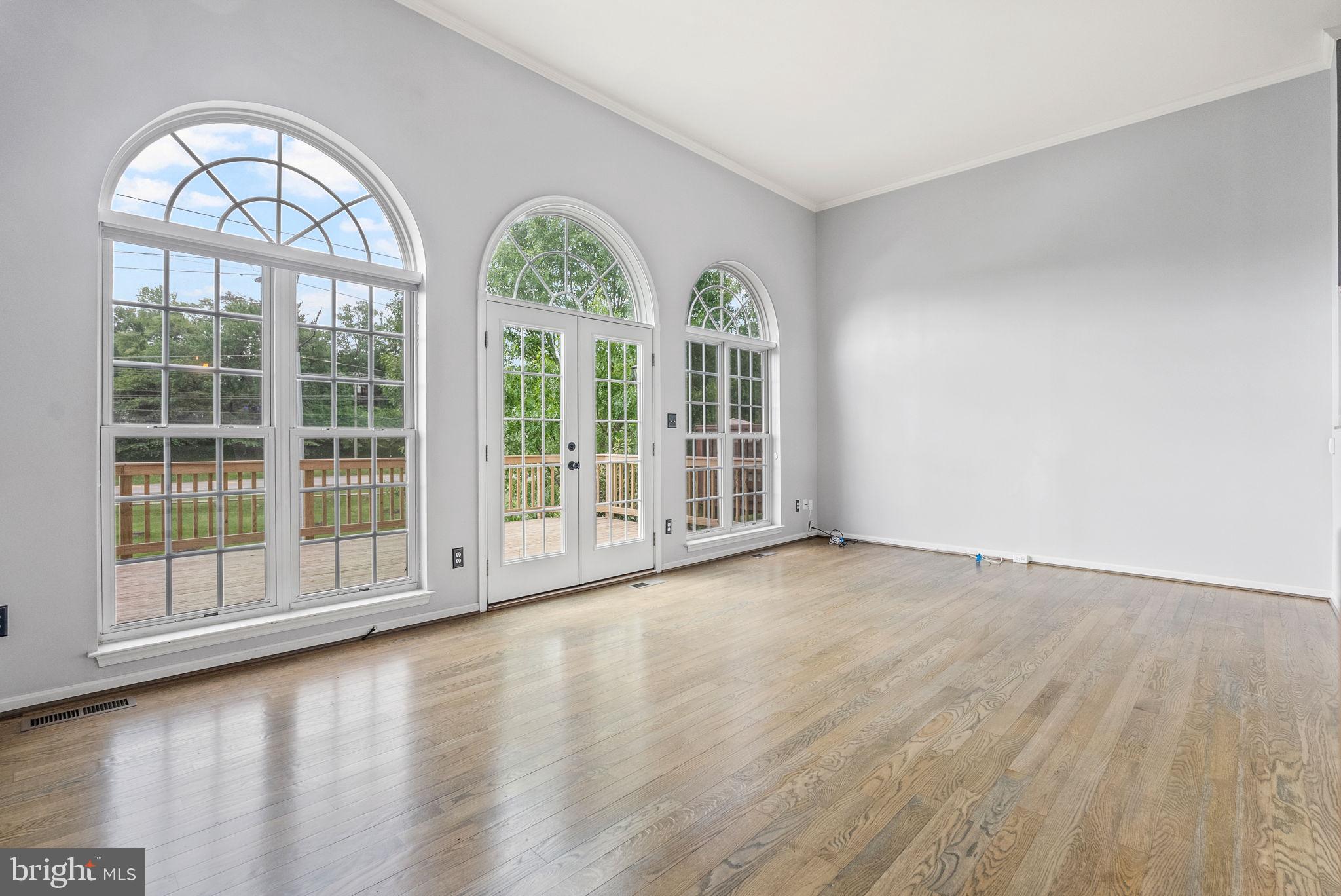 GOVERNORS GROVE - Residential Lease