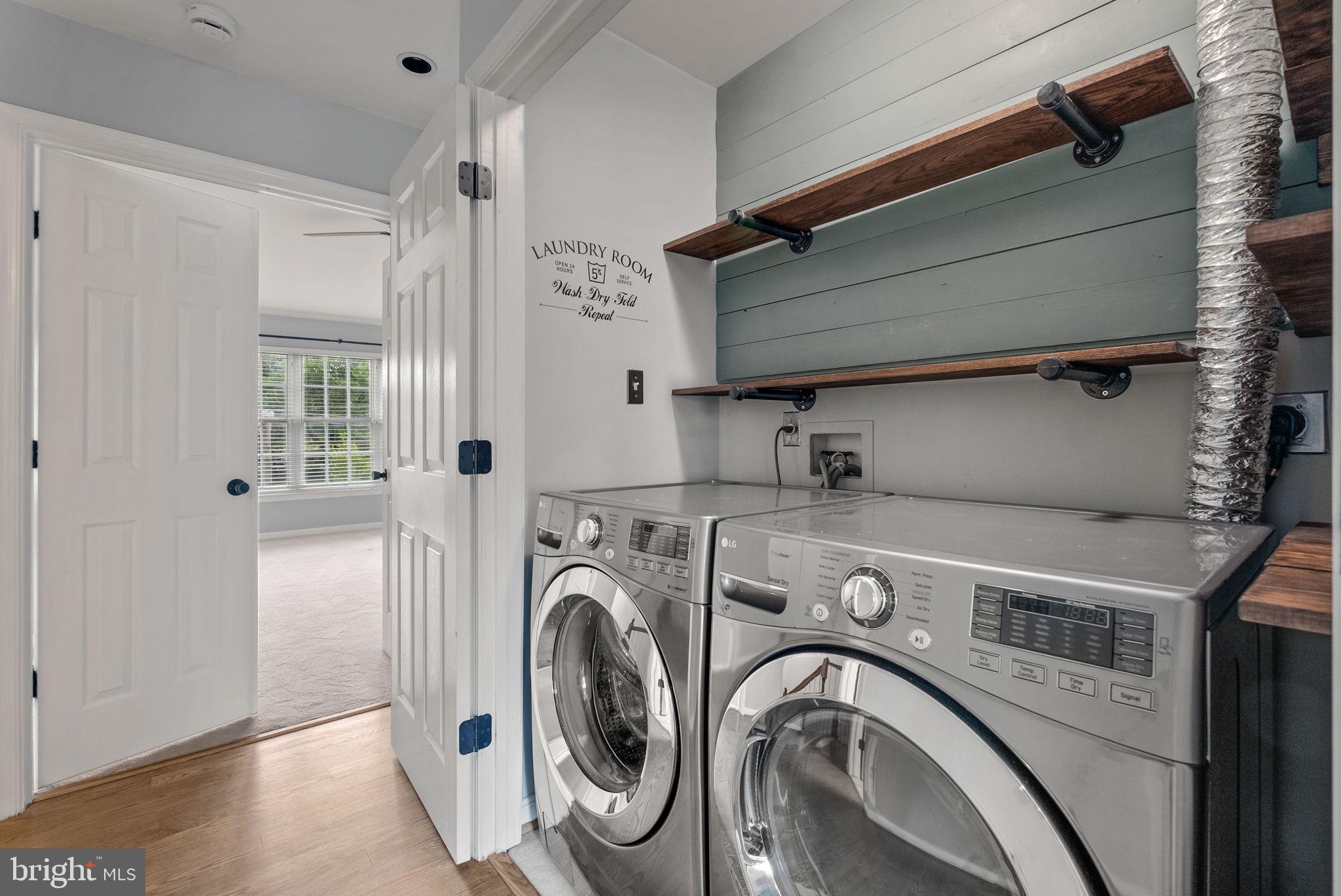 GOVERNORS GROVE - Residential Lease