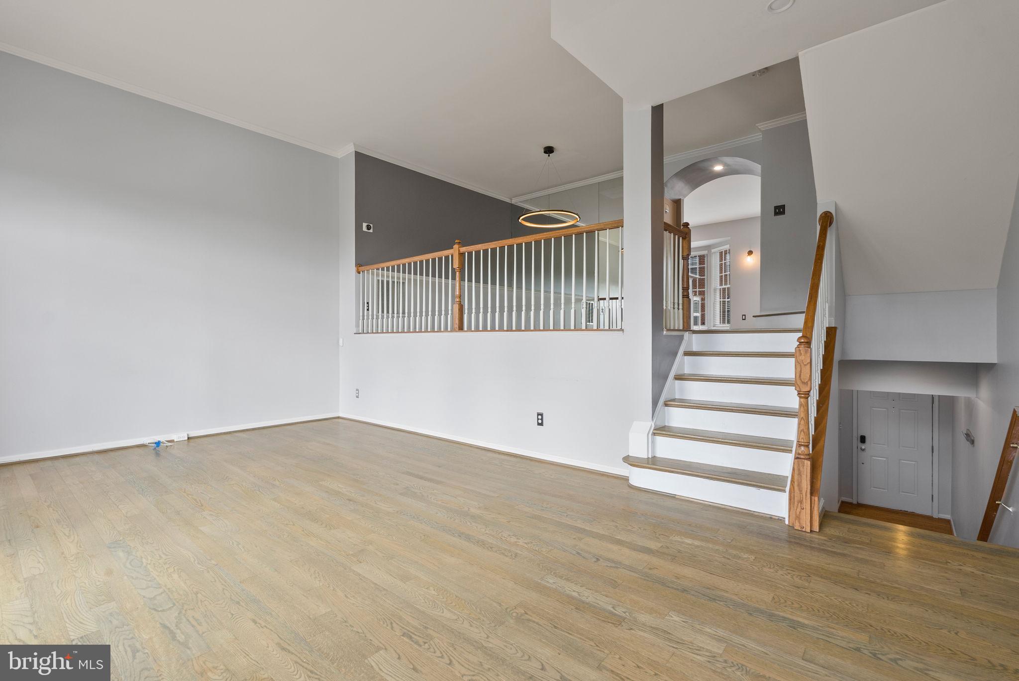 GOVERNORS GROVE - Residential Lease