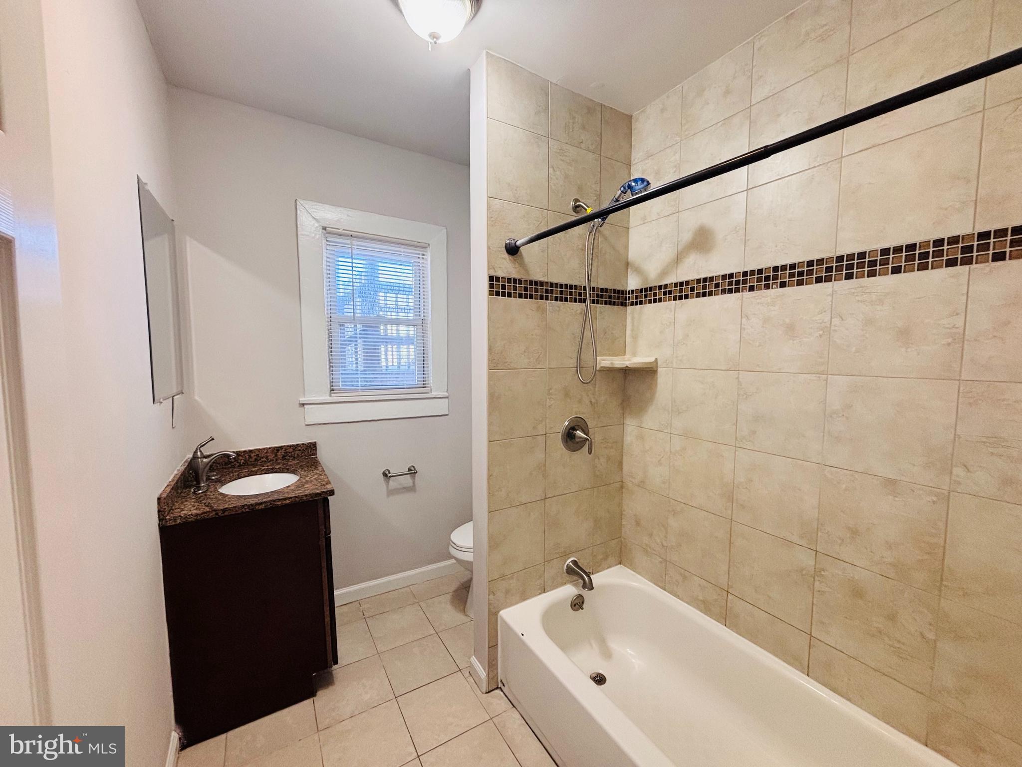 TOWN OF QUANTICO - Residential Lease