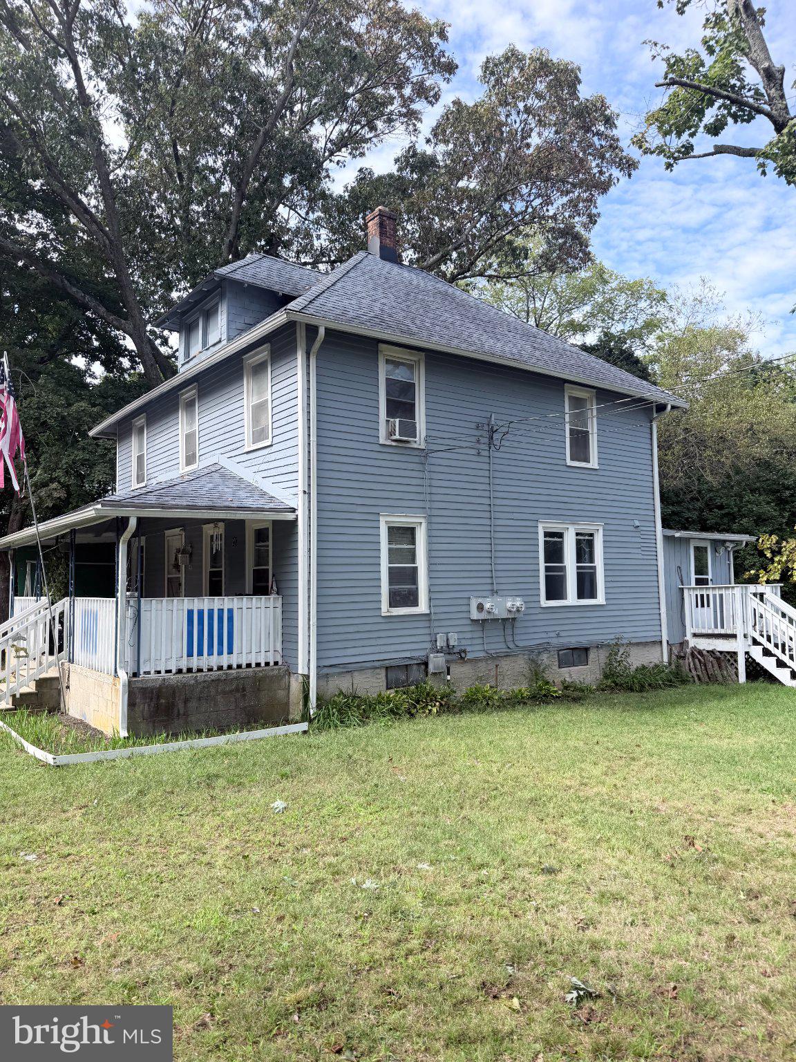 300 SALEM AVENUE