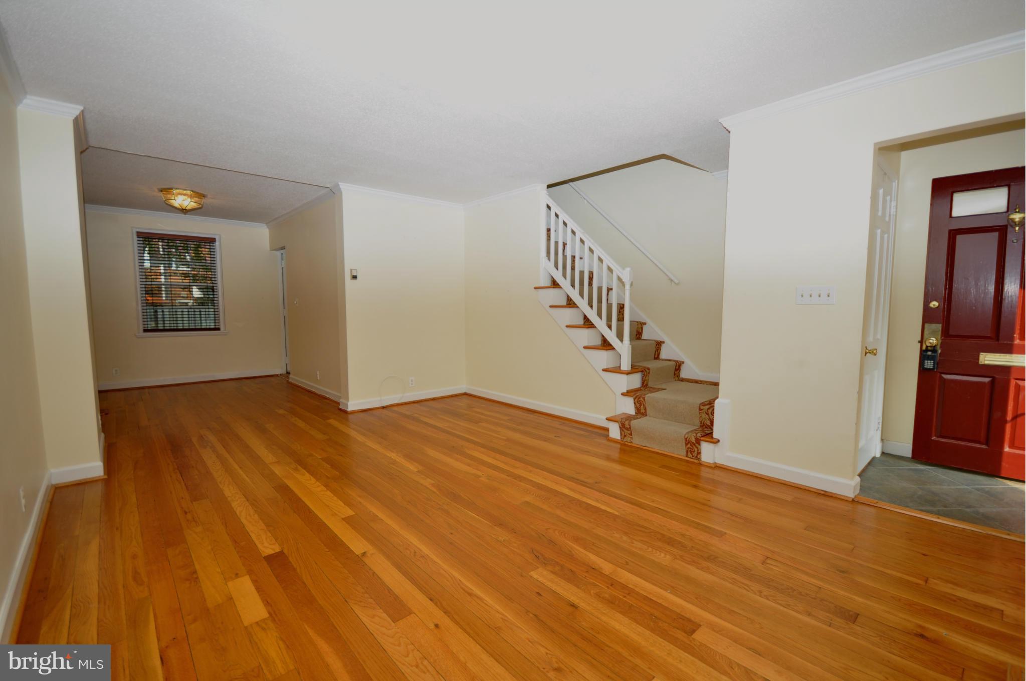 FAIRLINGTON MEWS - Residential Lease