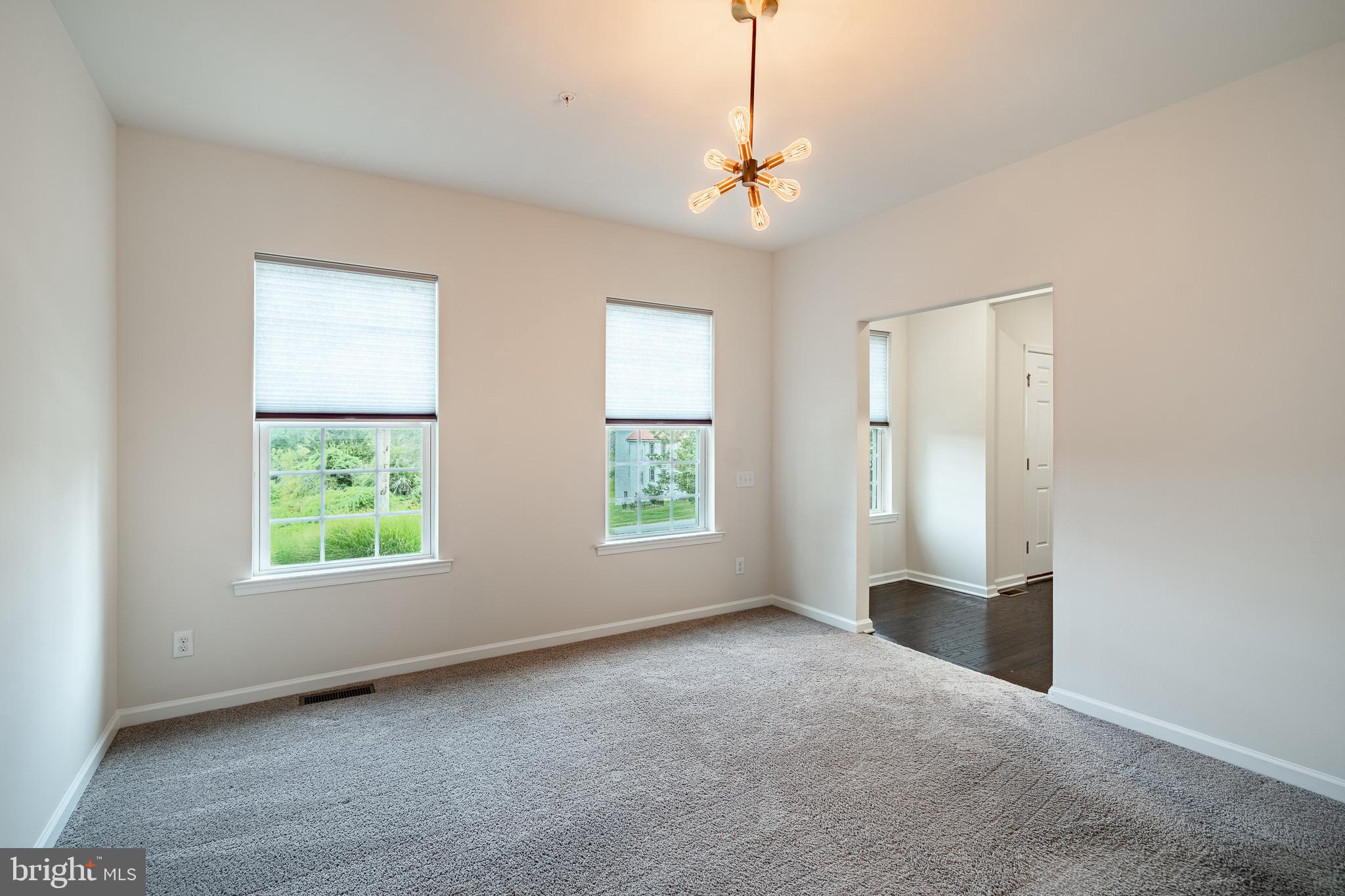 THE COURTS AT CHESTER SPRINGS - Residential Lease