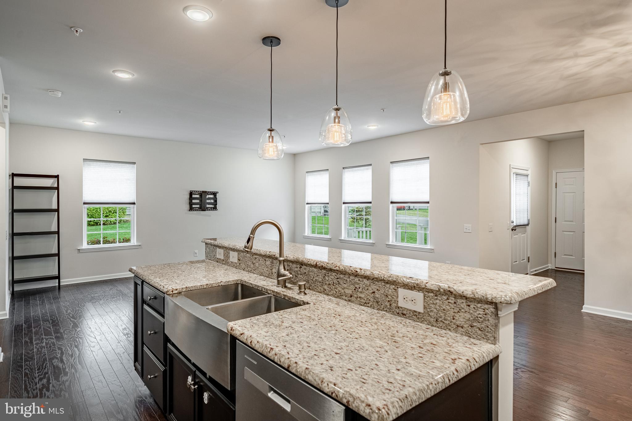 THE COURTS AT CHESTER SPRINGS - Residential Lease