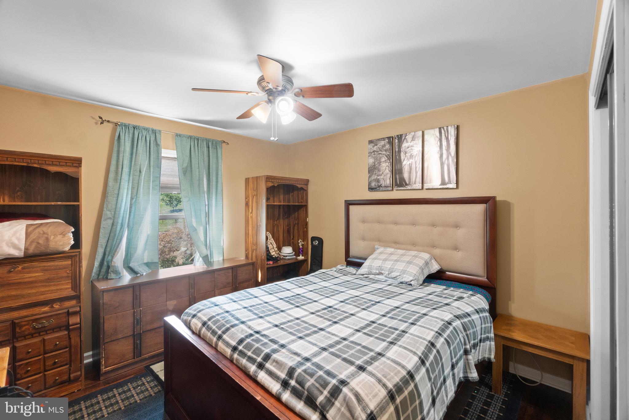 BUNKER HILL ESTATES - Residential