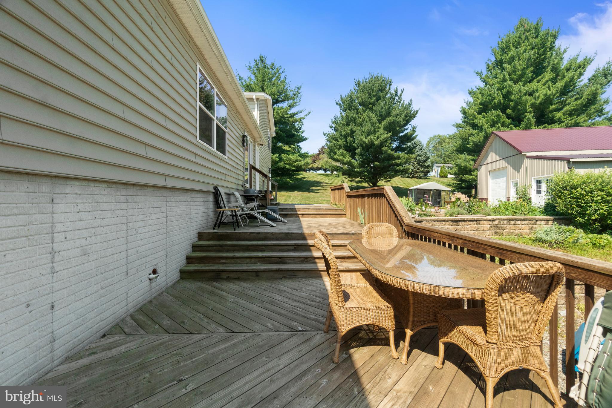 BUNKER HILL ESTATES - Residential