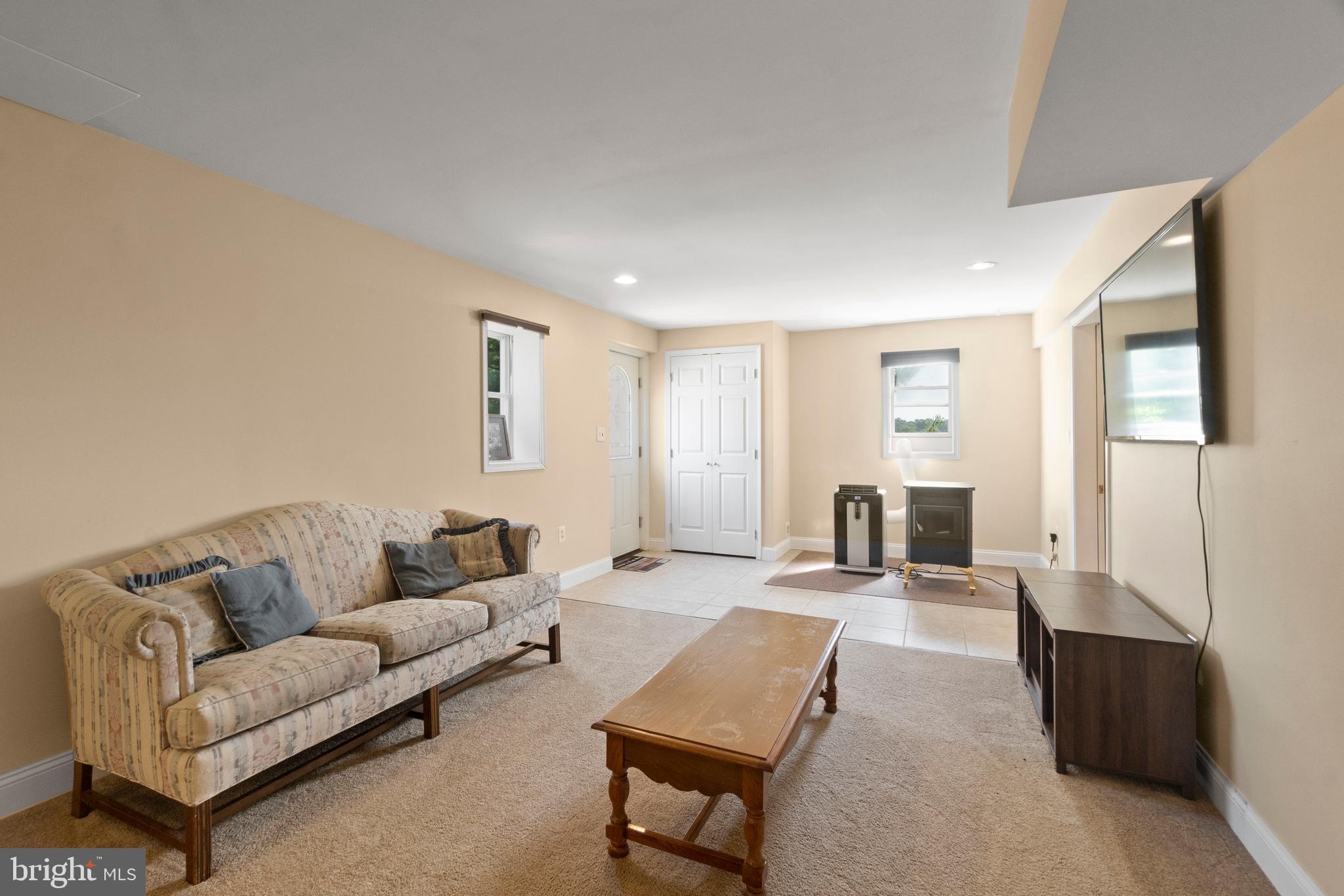 BUNKER HILL ESTATES - Residential