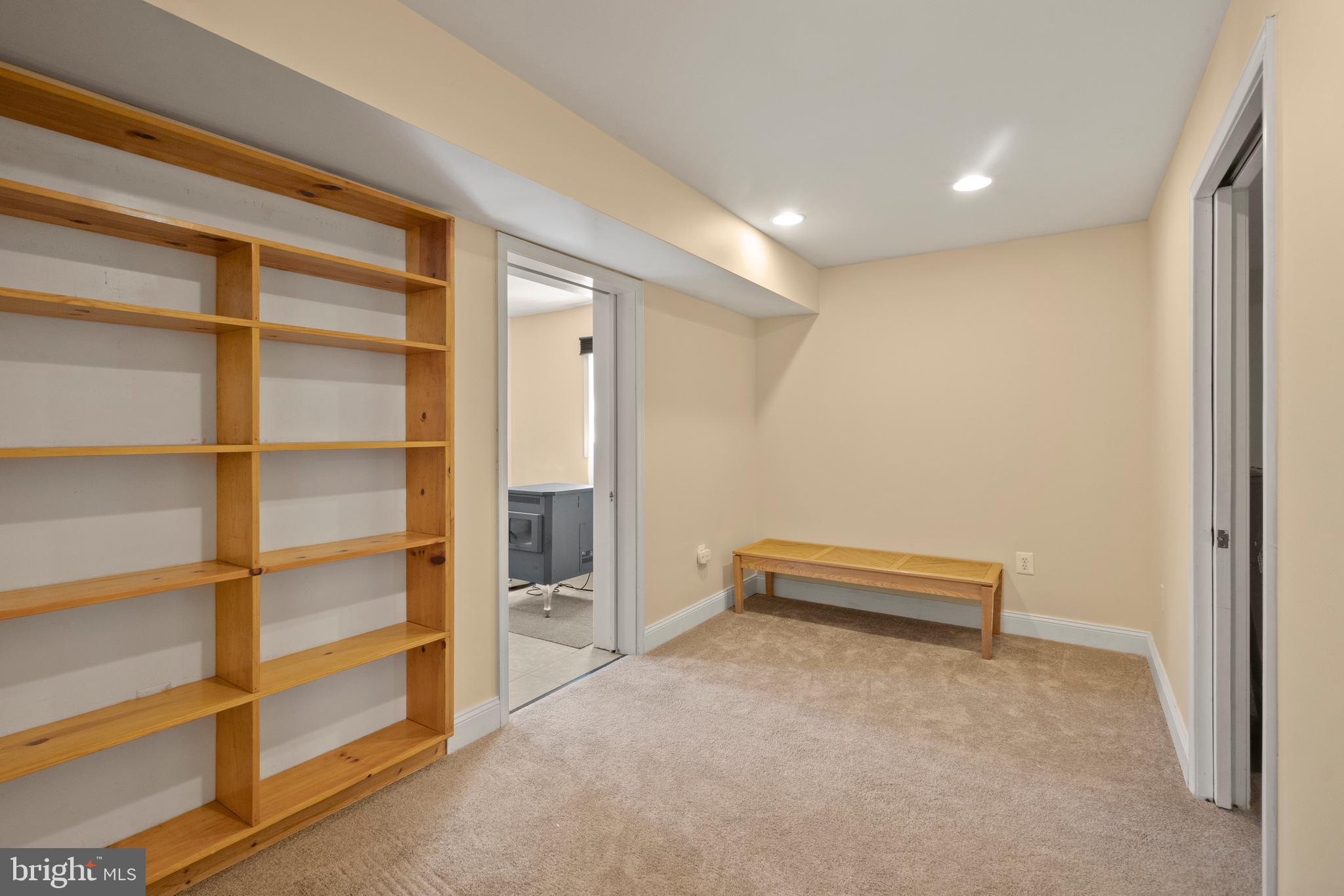 BUNKER HILL ESTATES - Residential