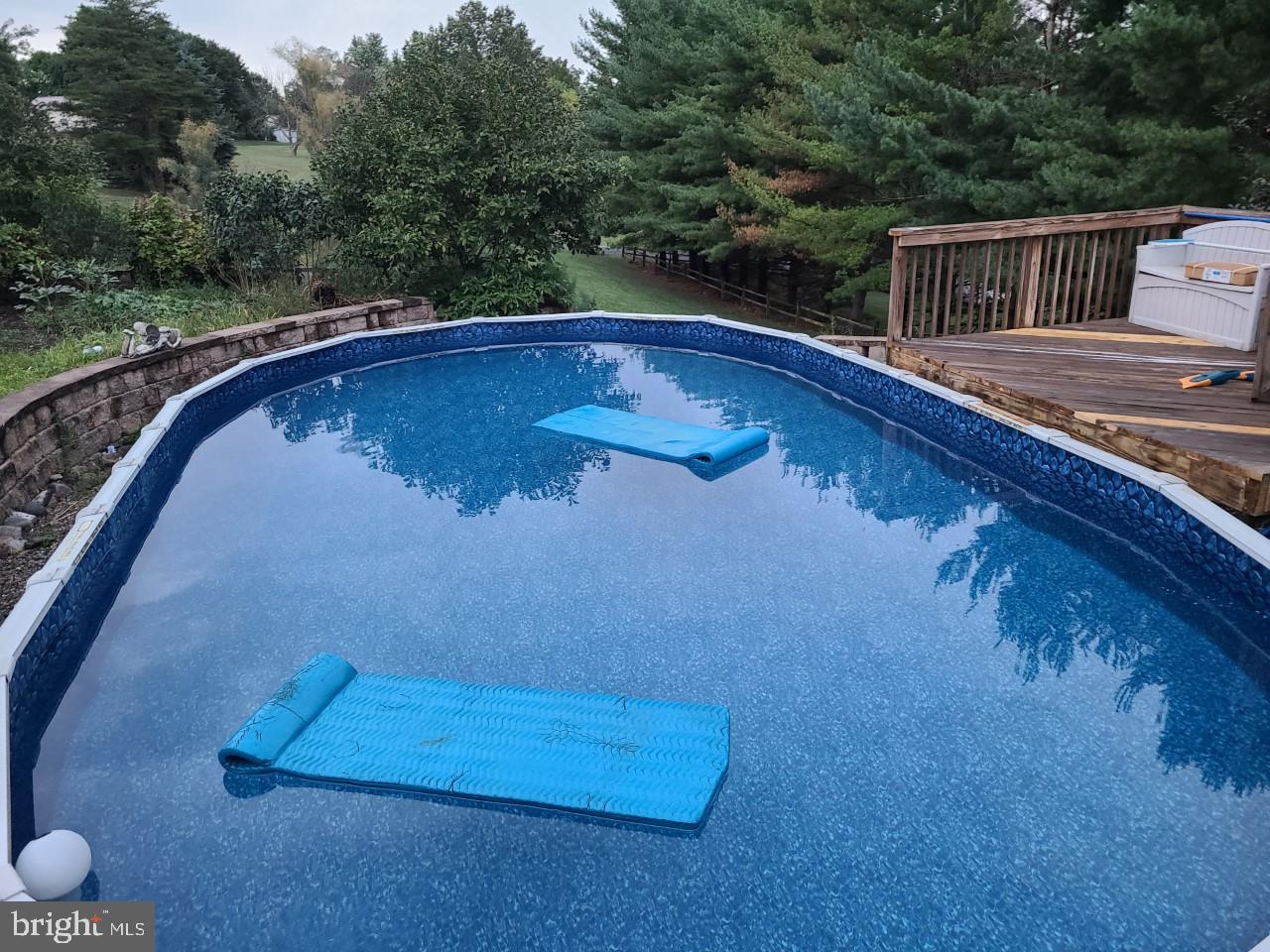 BUNKER HILL ESTATES - Residential