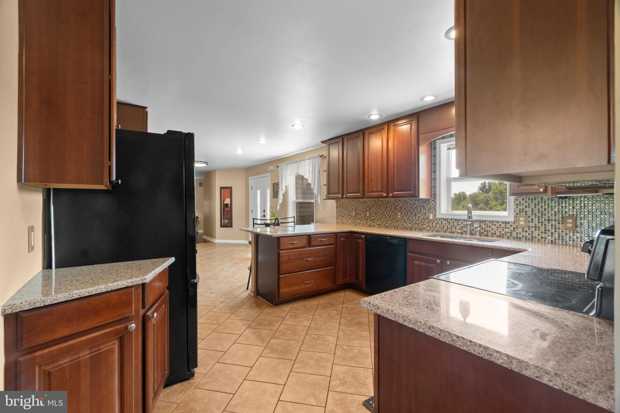 BUNKER HILL ESTATES - Residential