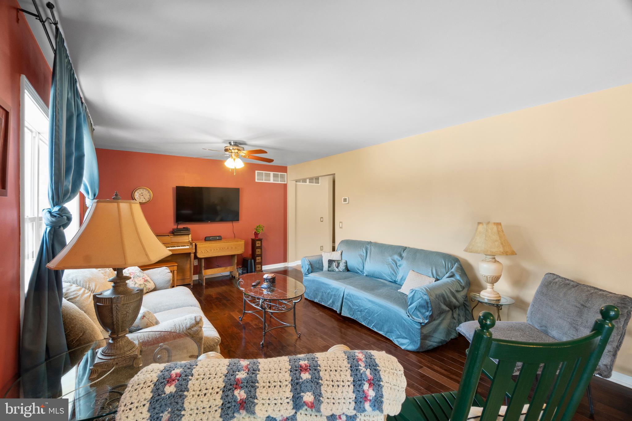 BUNKER HILL ESTATES - Residential