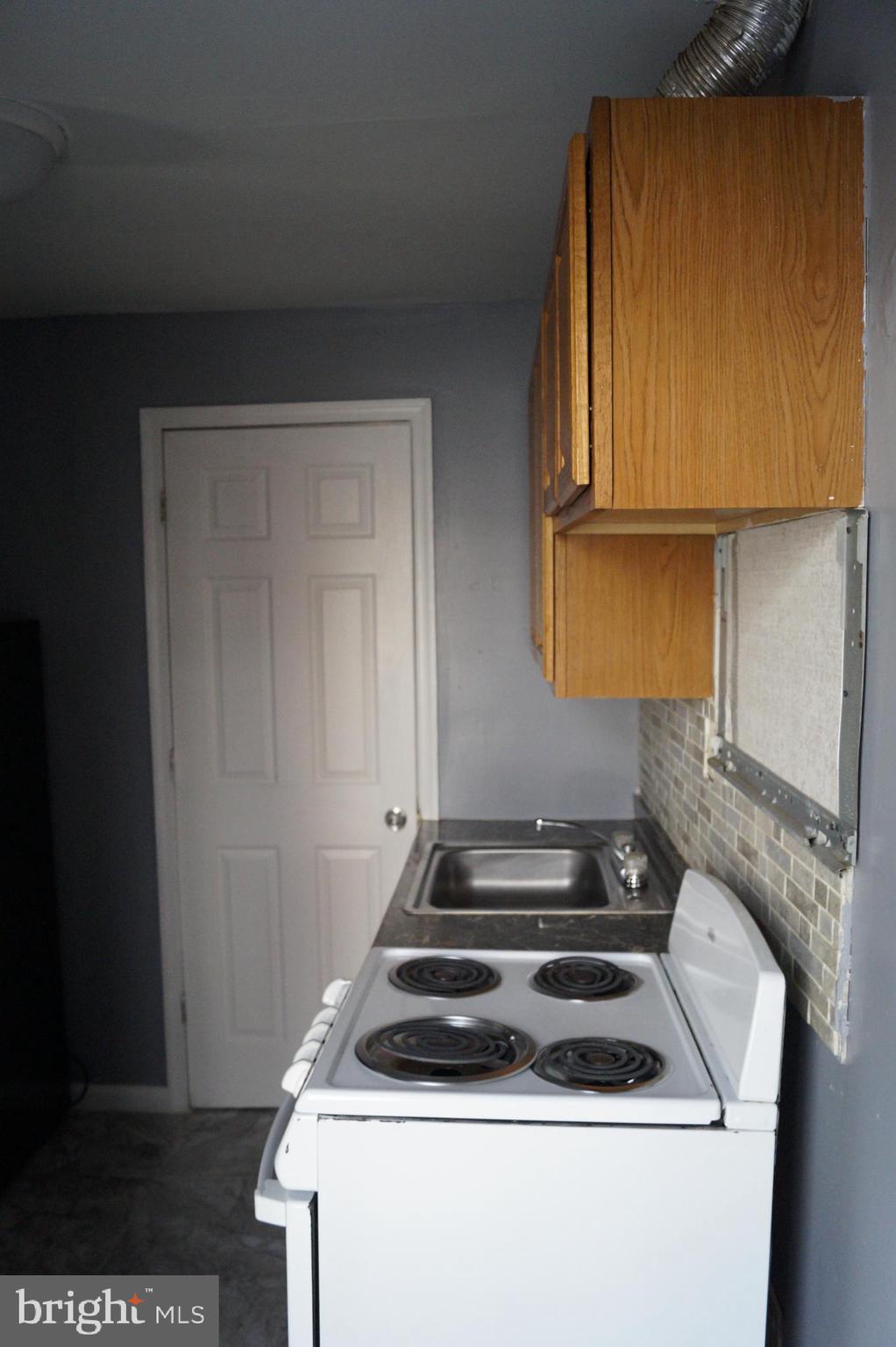 HARROWGATE - Residential