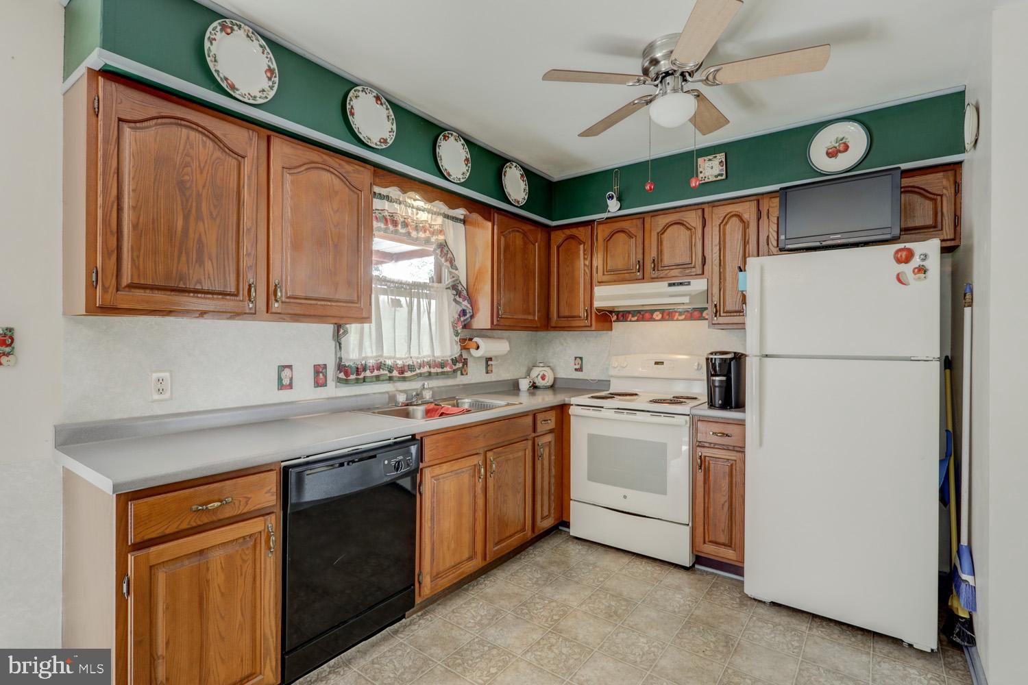 EAST COCALICO HEIGHTS - Residential