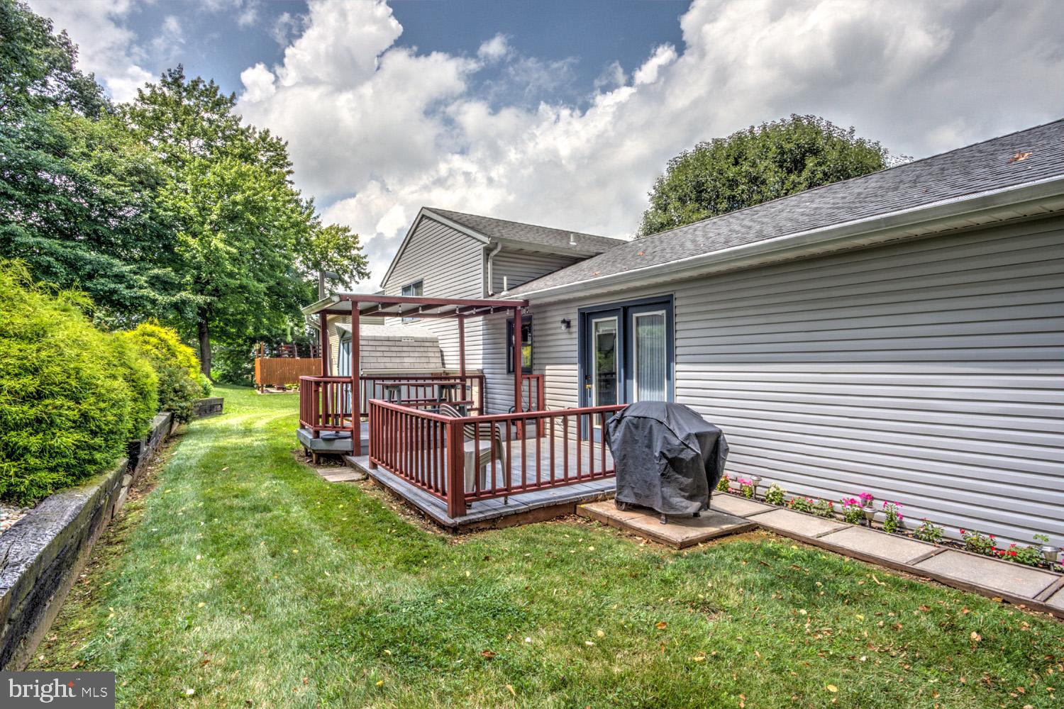 EAST COCALICO HEIGHTS - Residential