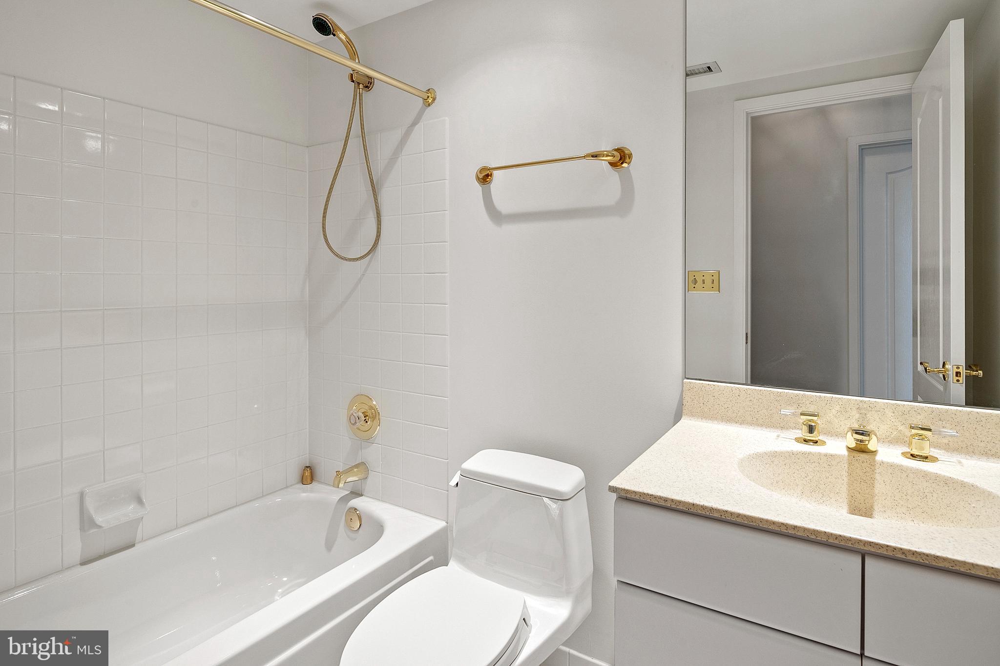 VILLAGE OF WILDE LAKE - Residential