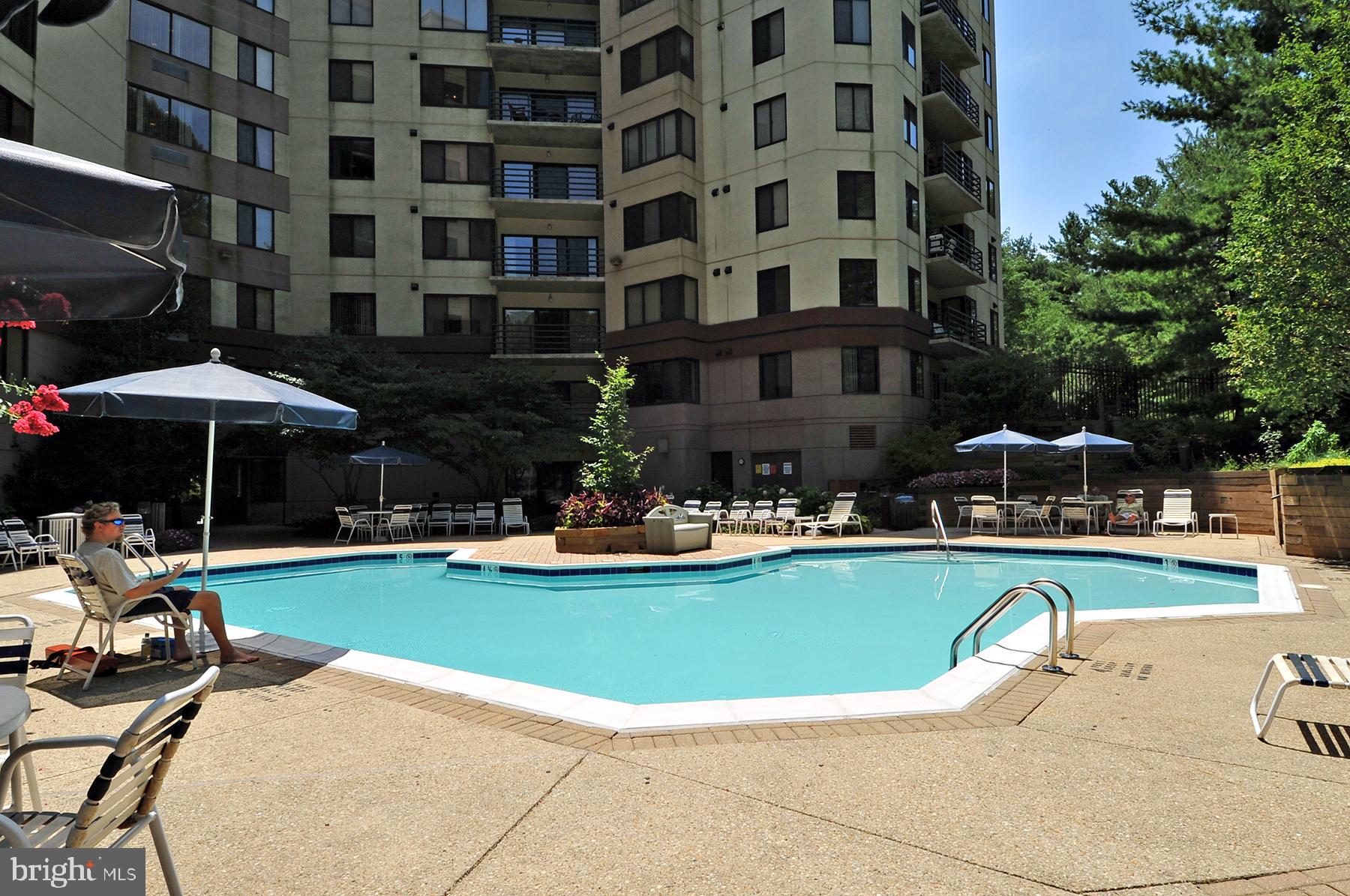 VILLAGE OF WILDE LAKE - Residential