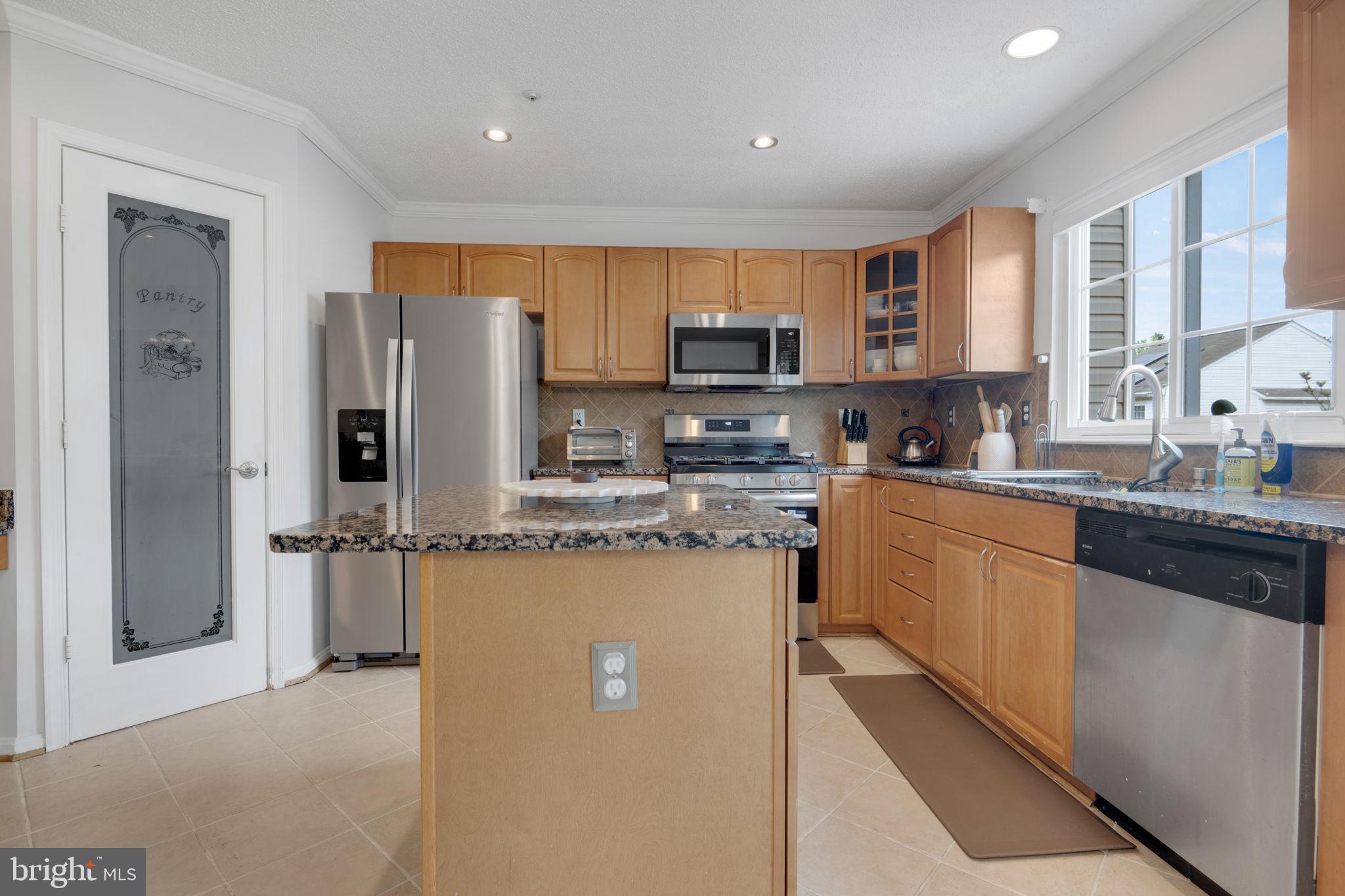 LONGMEAD - Residential