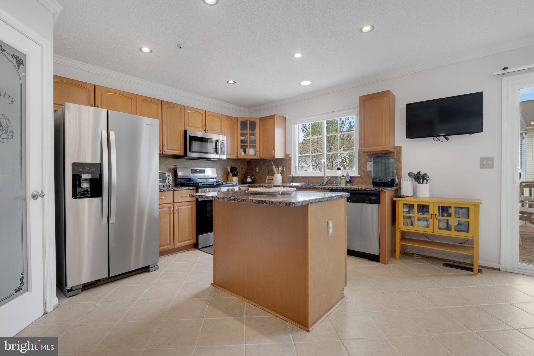 LONGMEAD - Residential