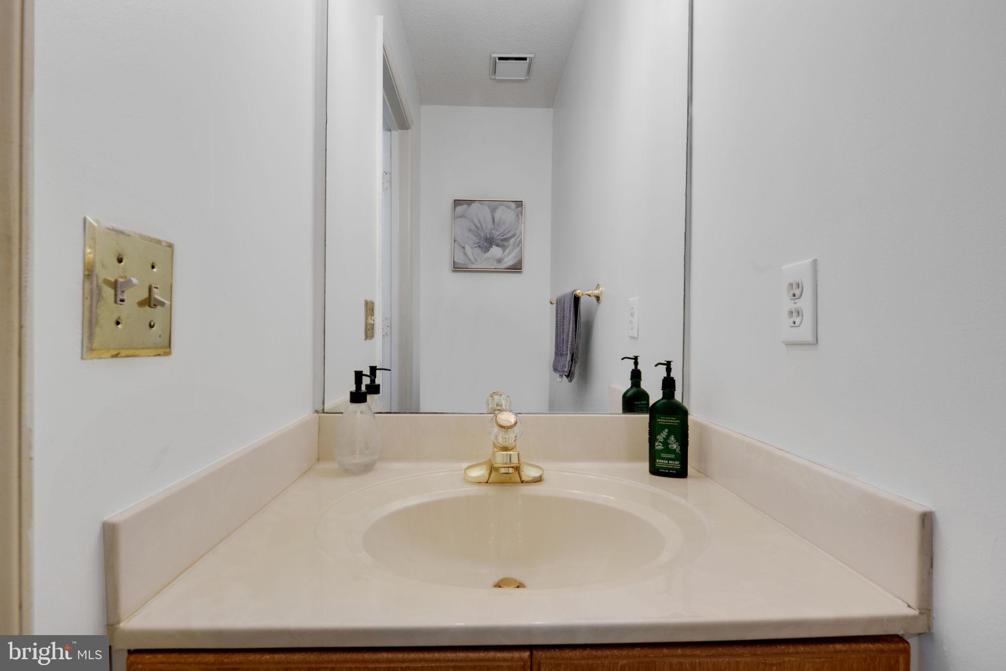 LONGMEAD - Residential