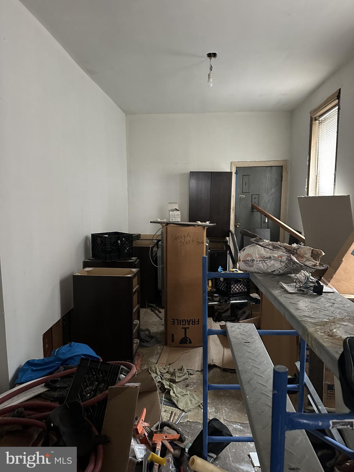 KENSINGTON - Residential