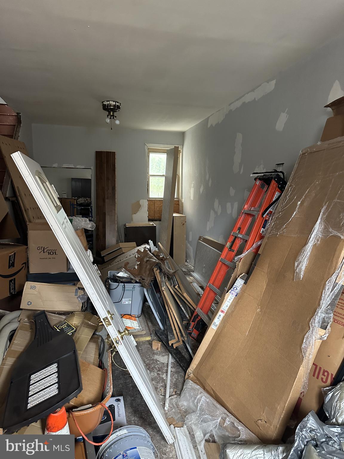 KENSINGTON - Residential