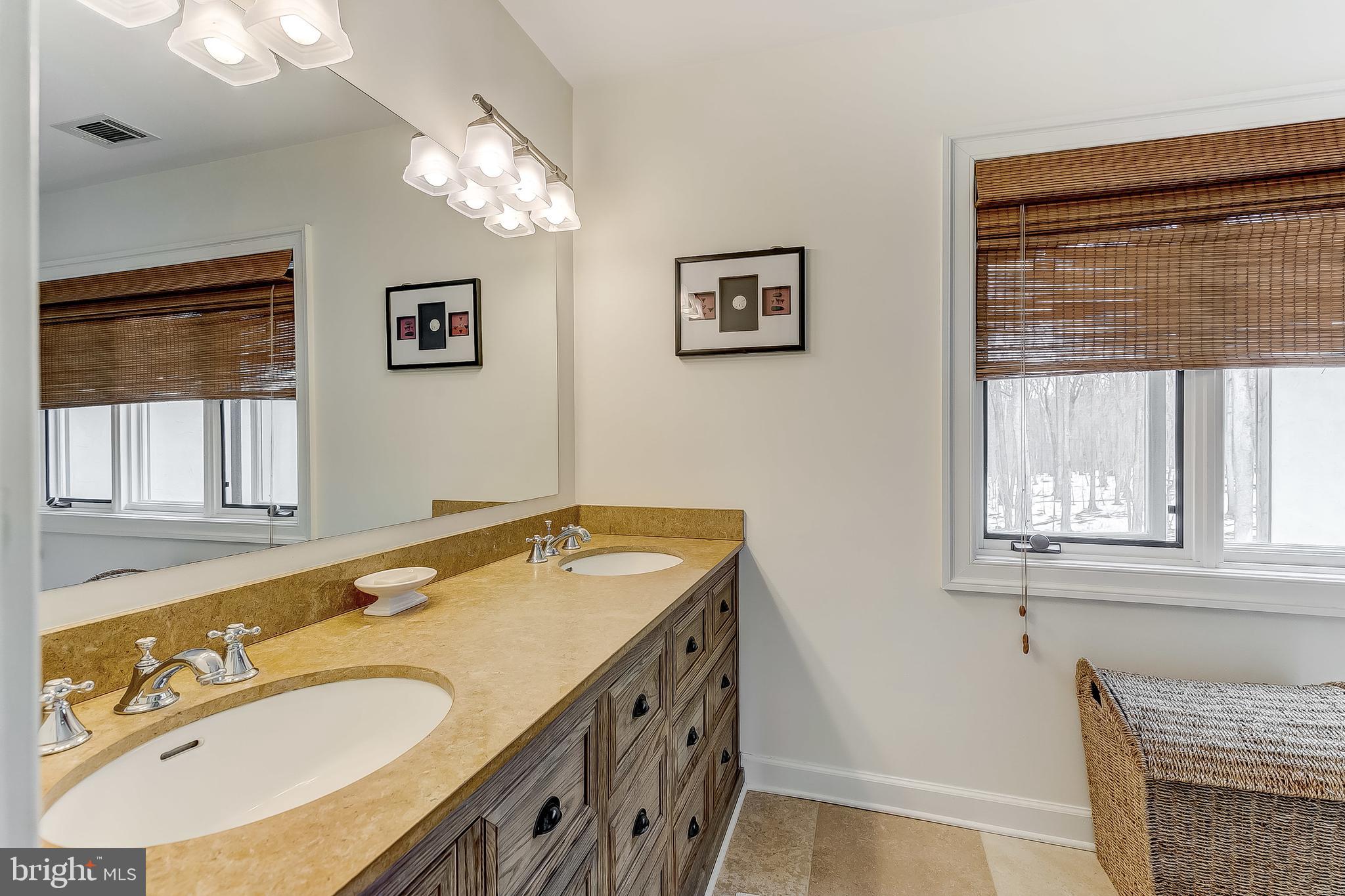 SPRINGHILL FARMS - Residential