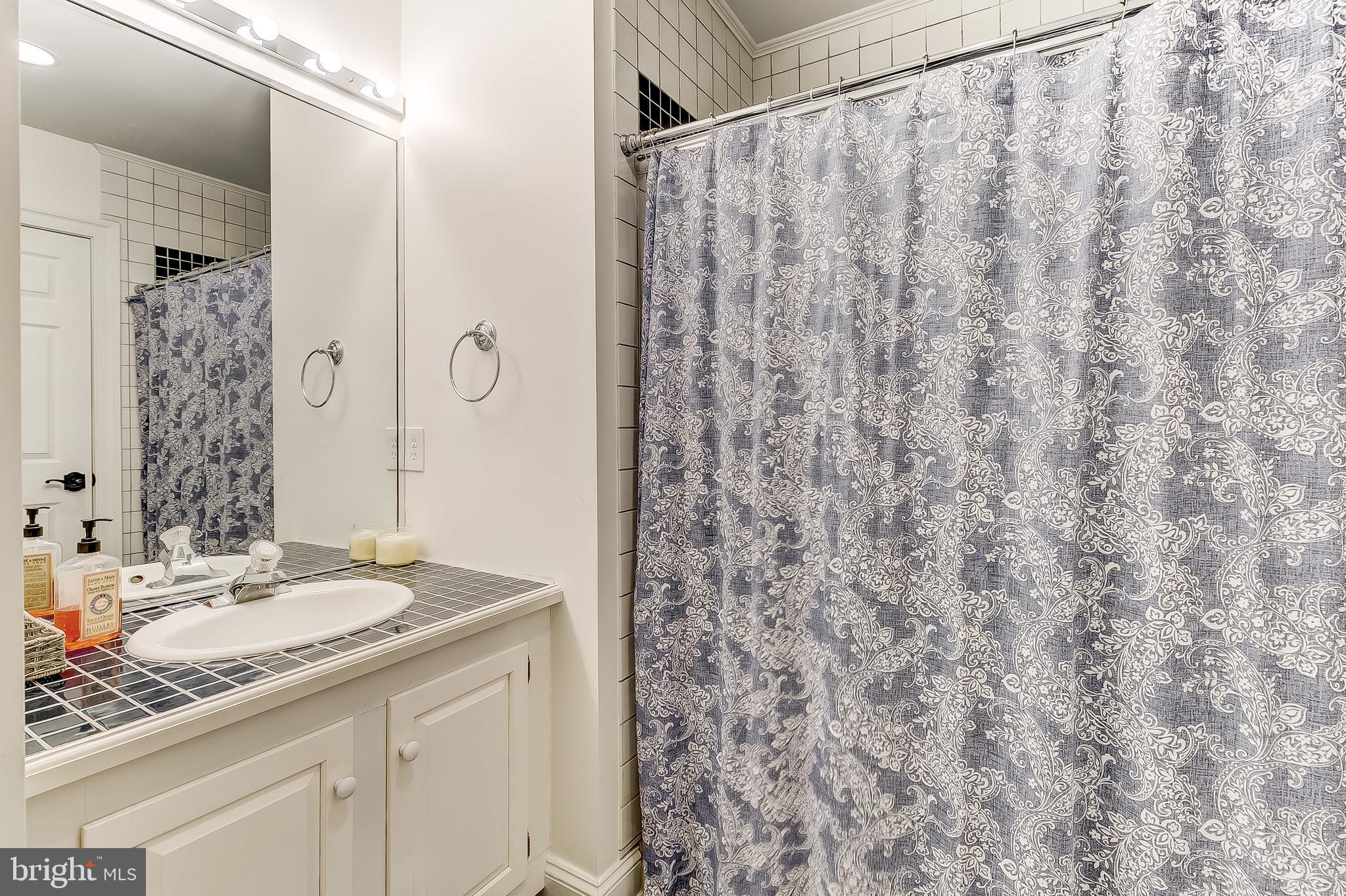 SPRINGHILL FARMS - Residential