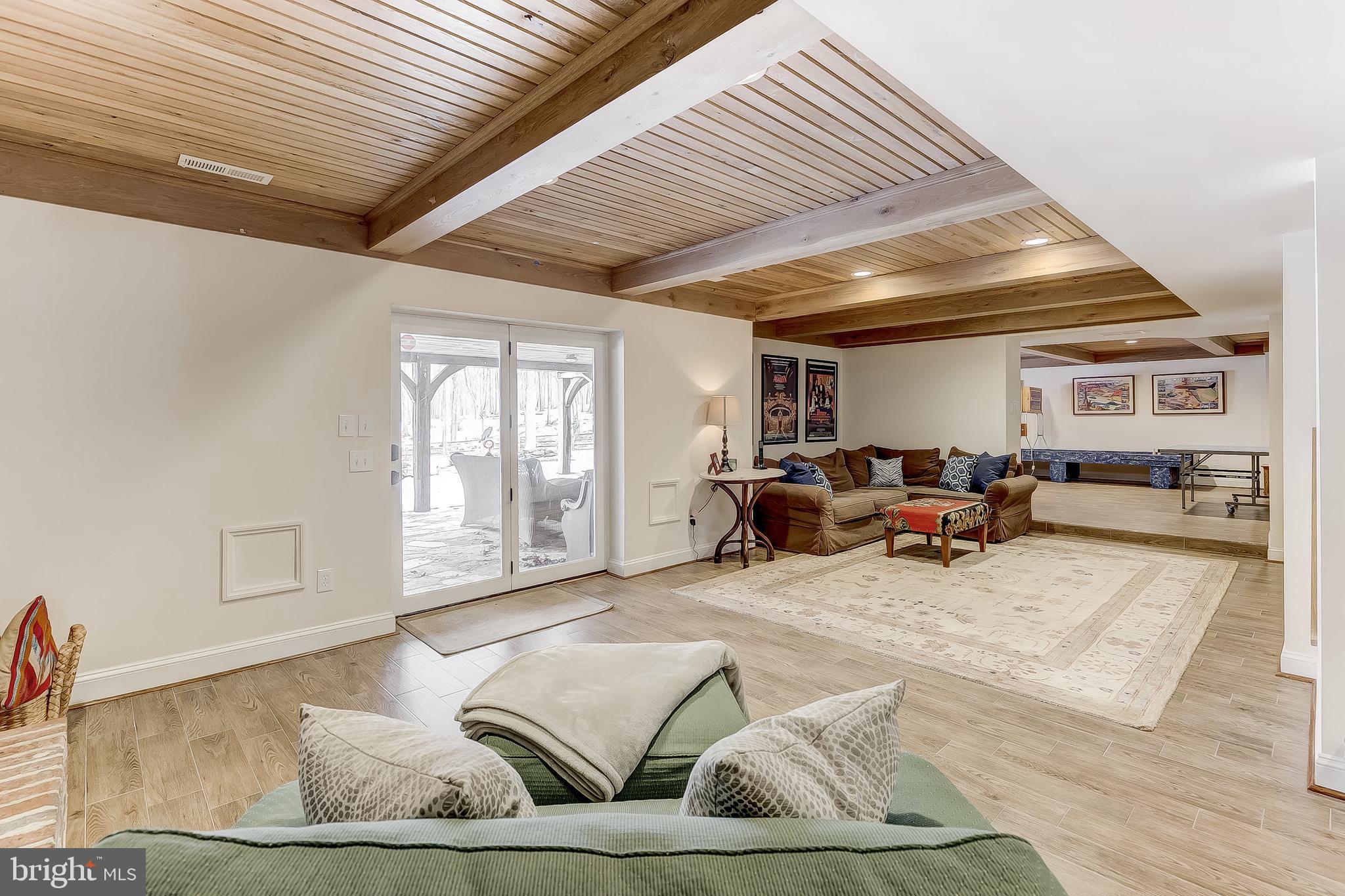 SPRINGHILL FARMS - Residential