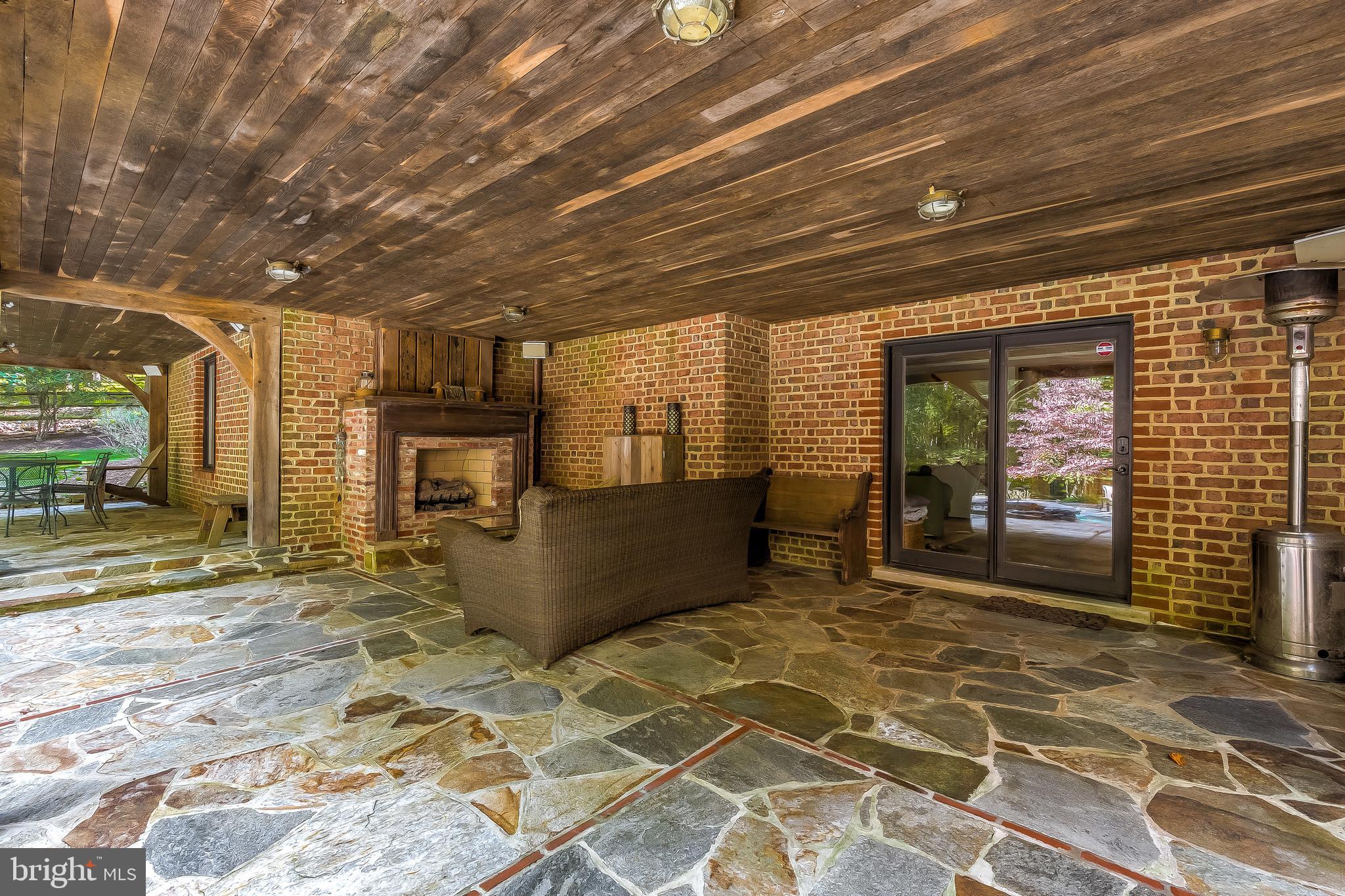 SPRINGHILL FARMS - Residential